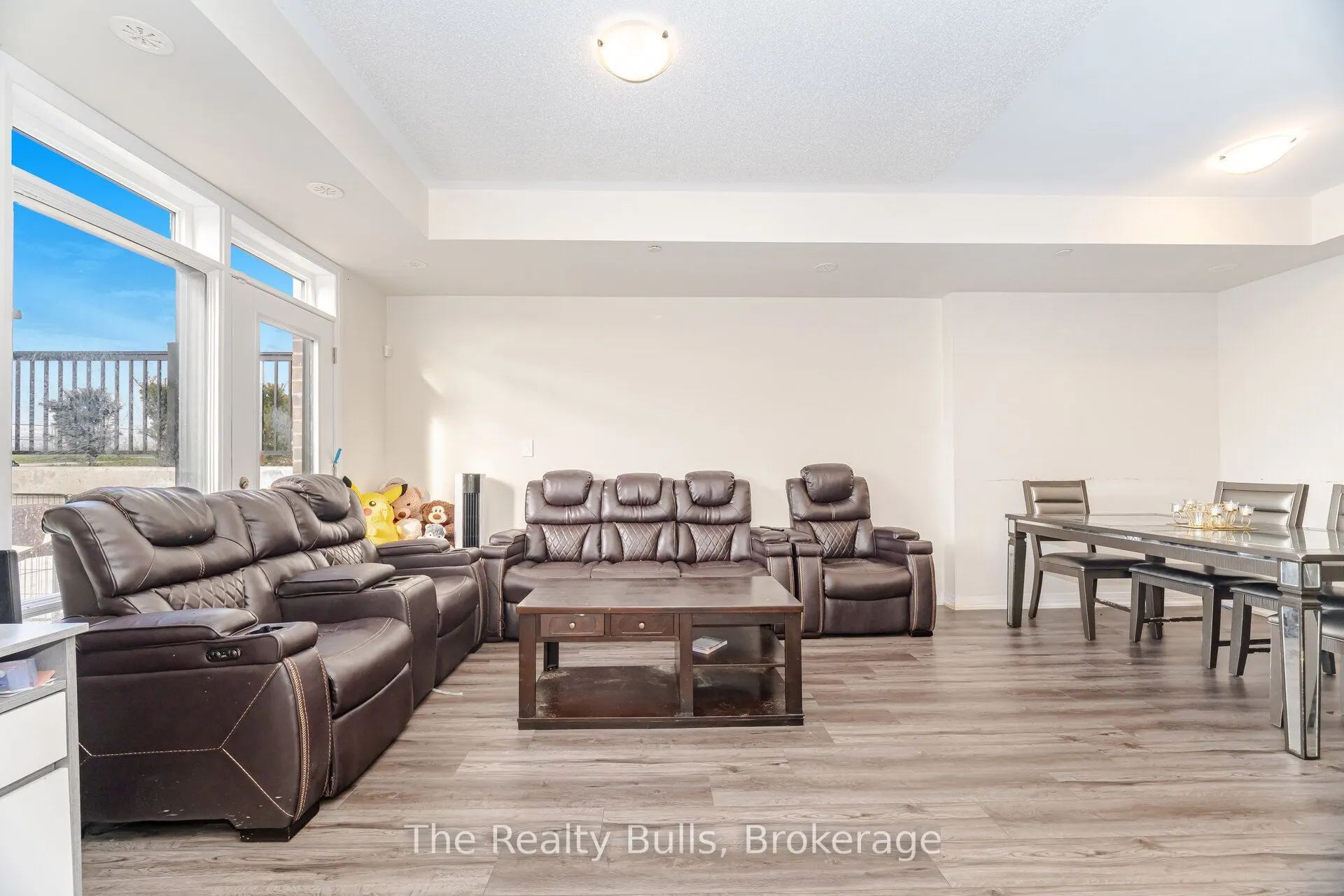 1589 Rose Way #119