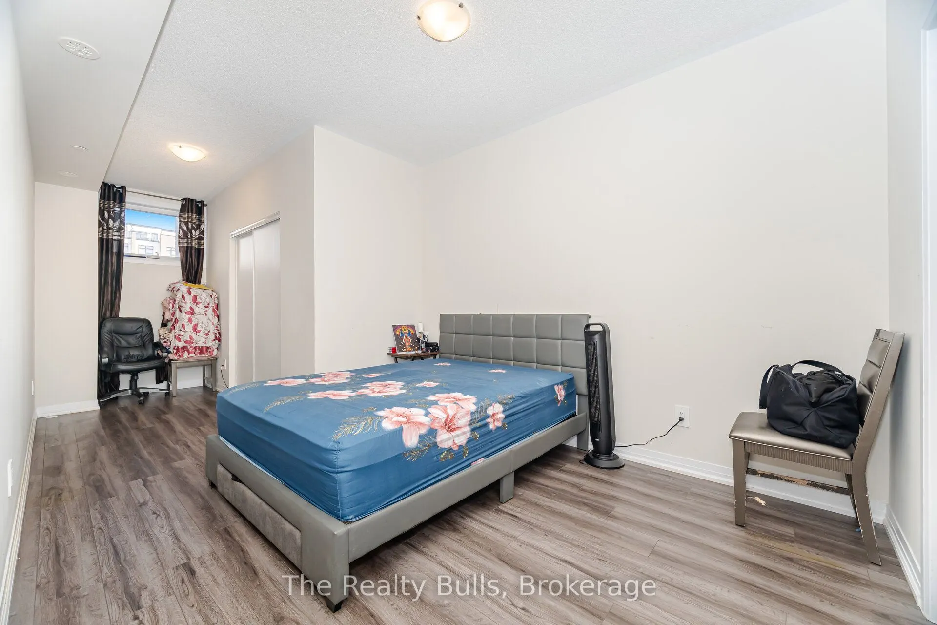 1589 Rose Way #119