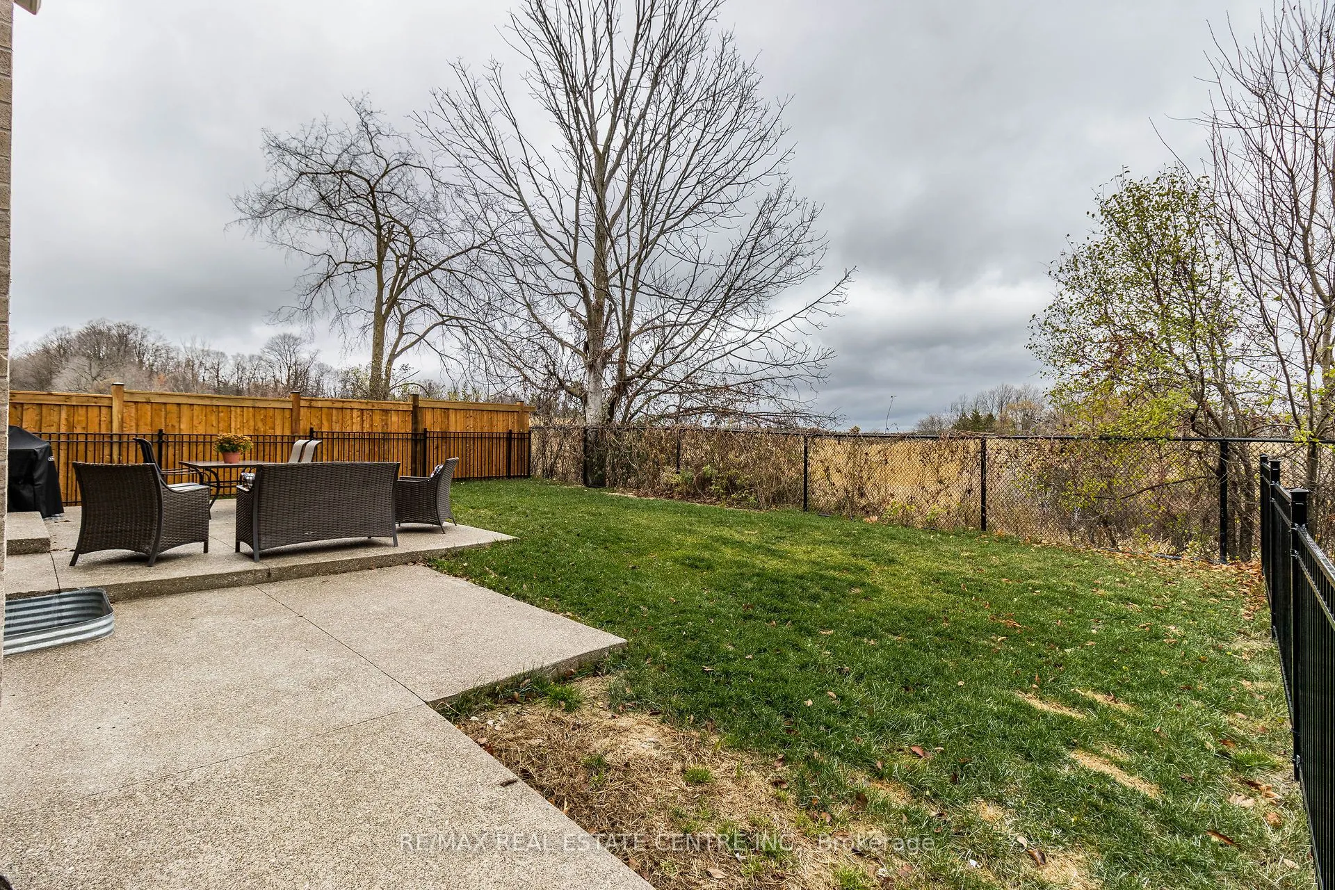 35 Arthur Griffin Crescent