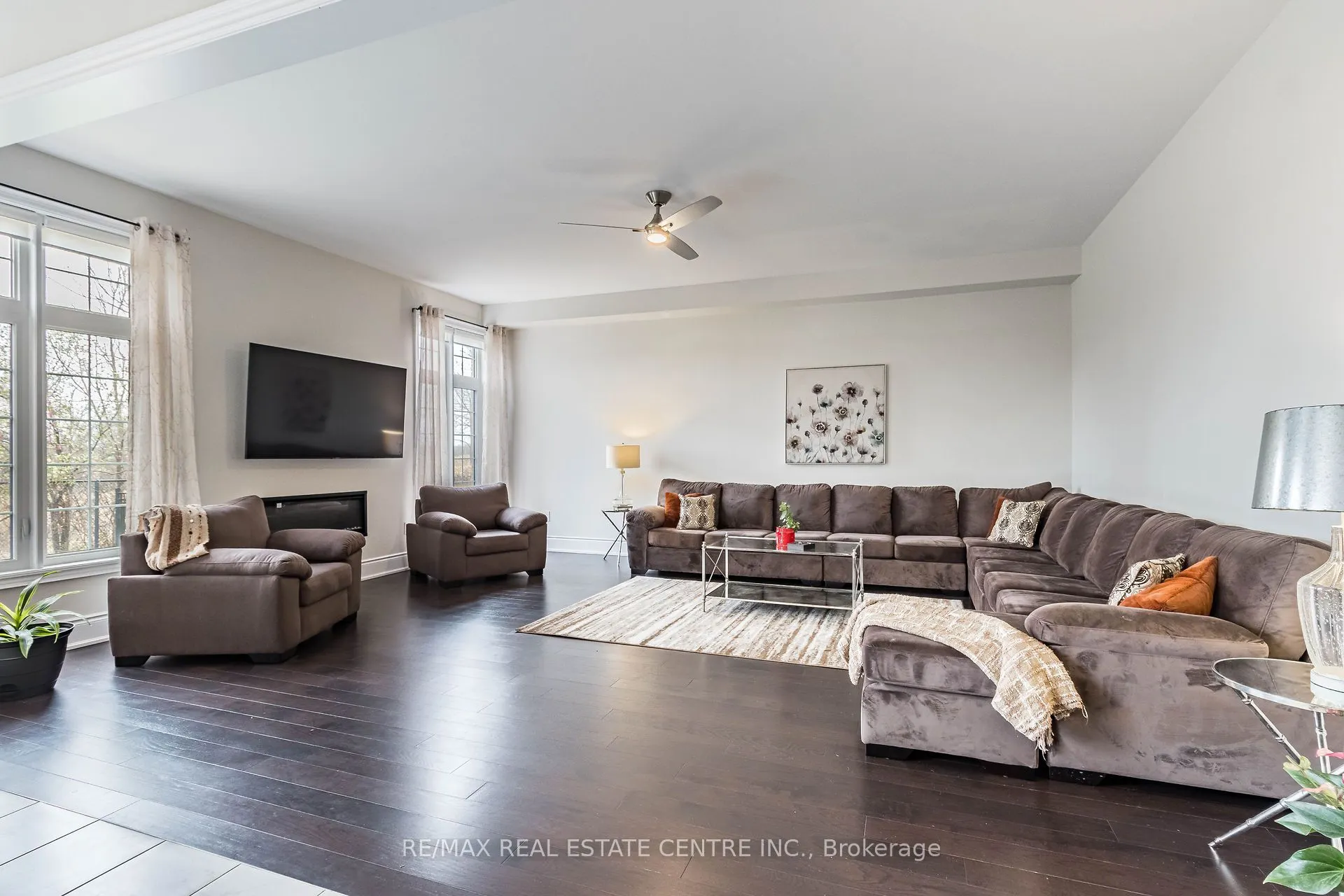 35 Arthur Griffin Crescent