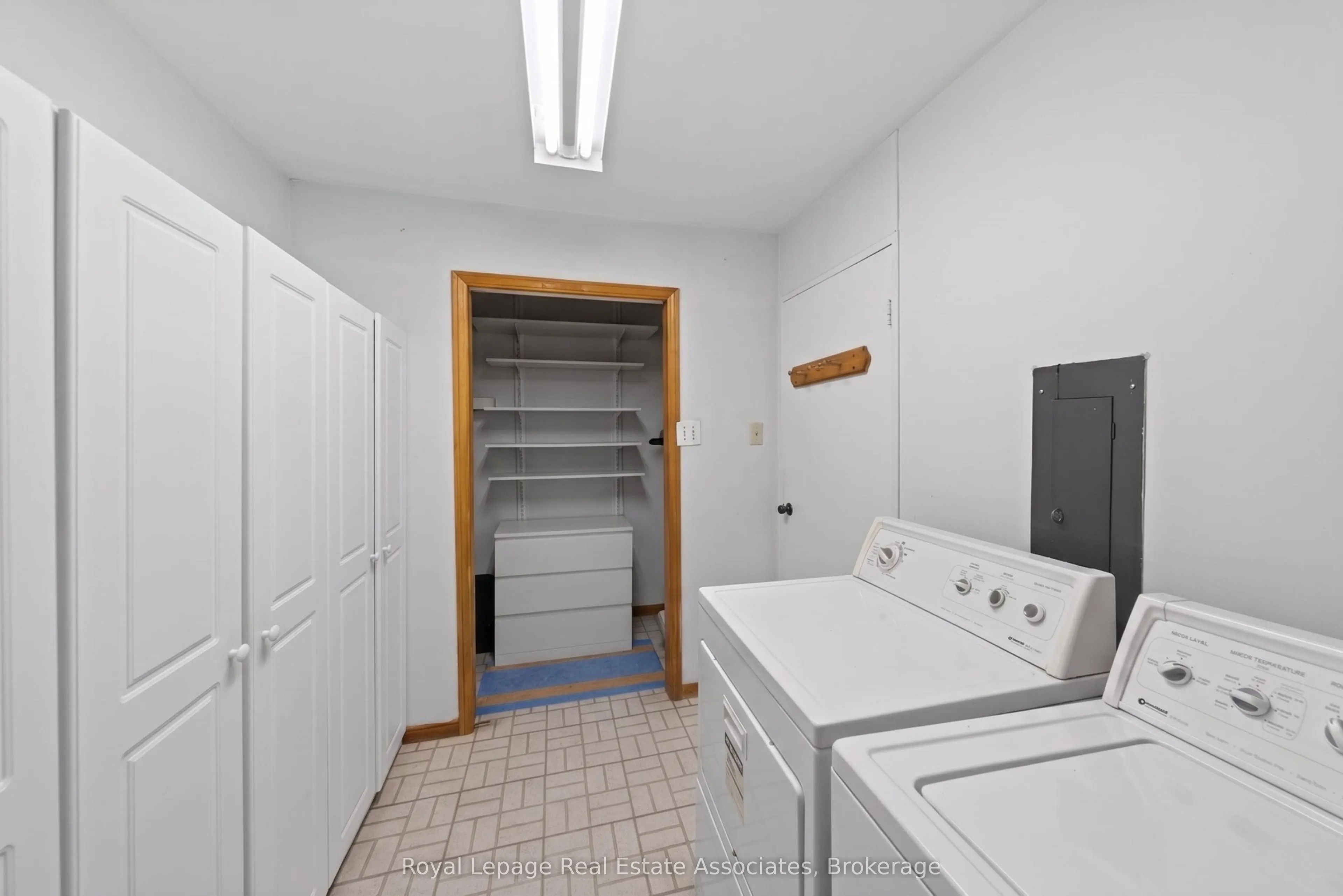 1580 Mississauga Valley Boulevard #901