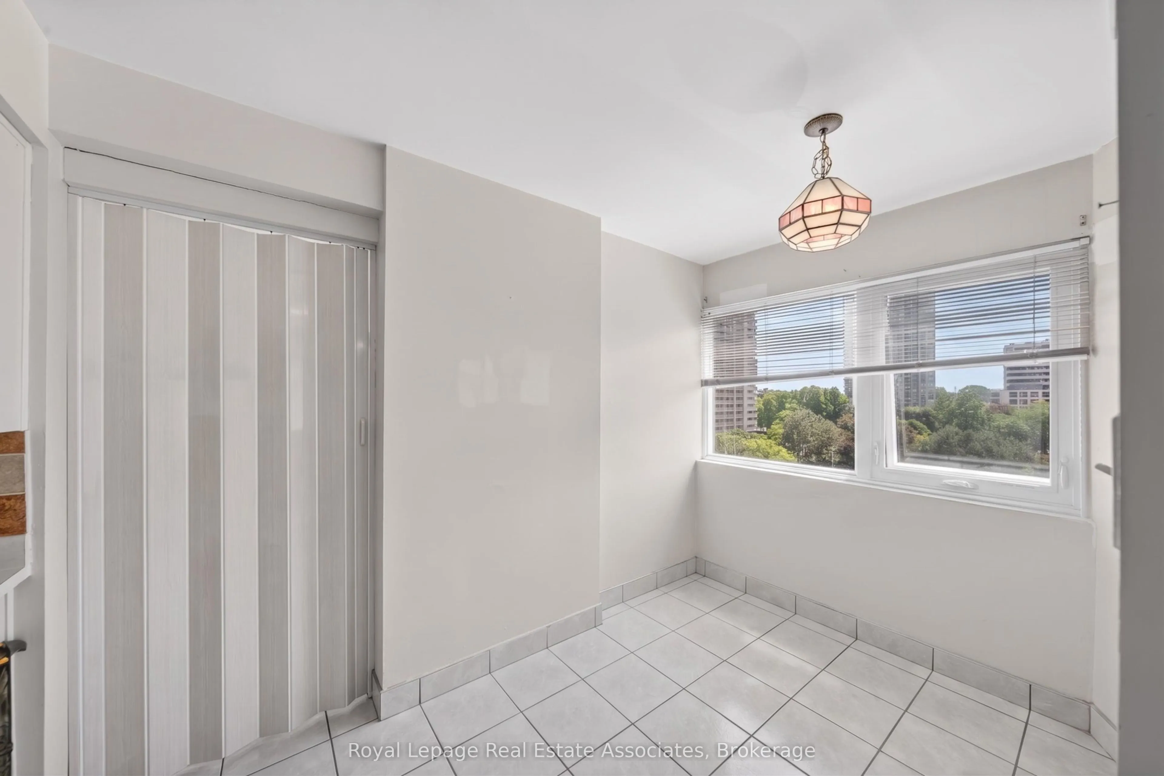 1580 Mississauga Valley Boulevard #901