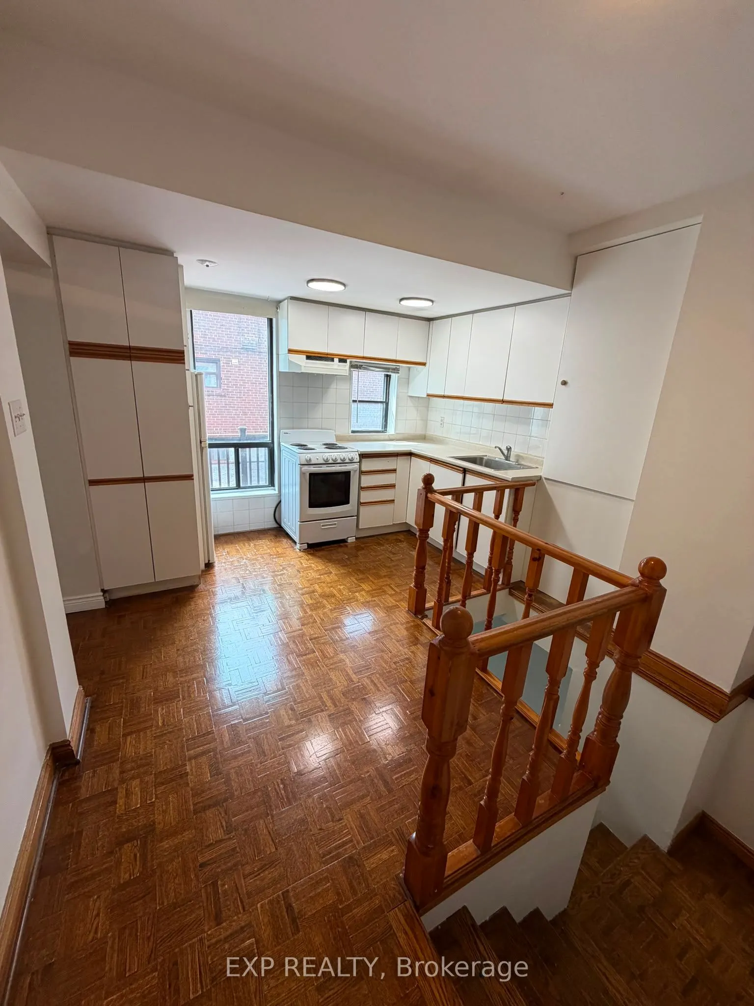 677 Durie Street #3