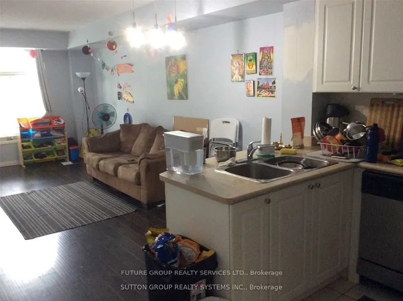 601 Shoreline Drive #122