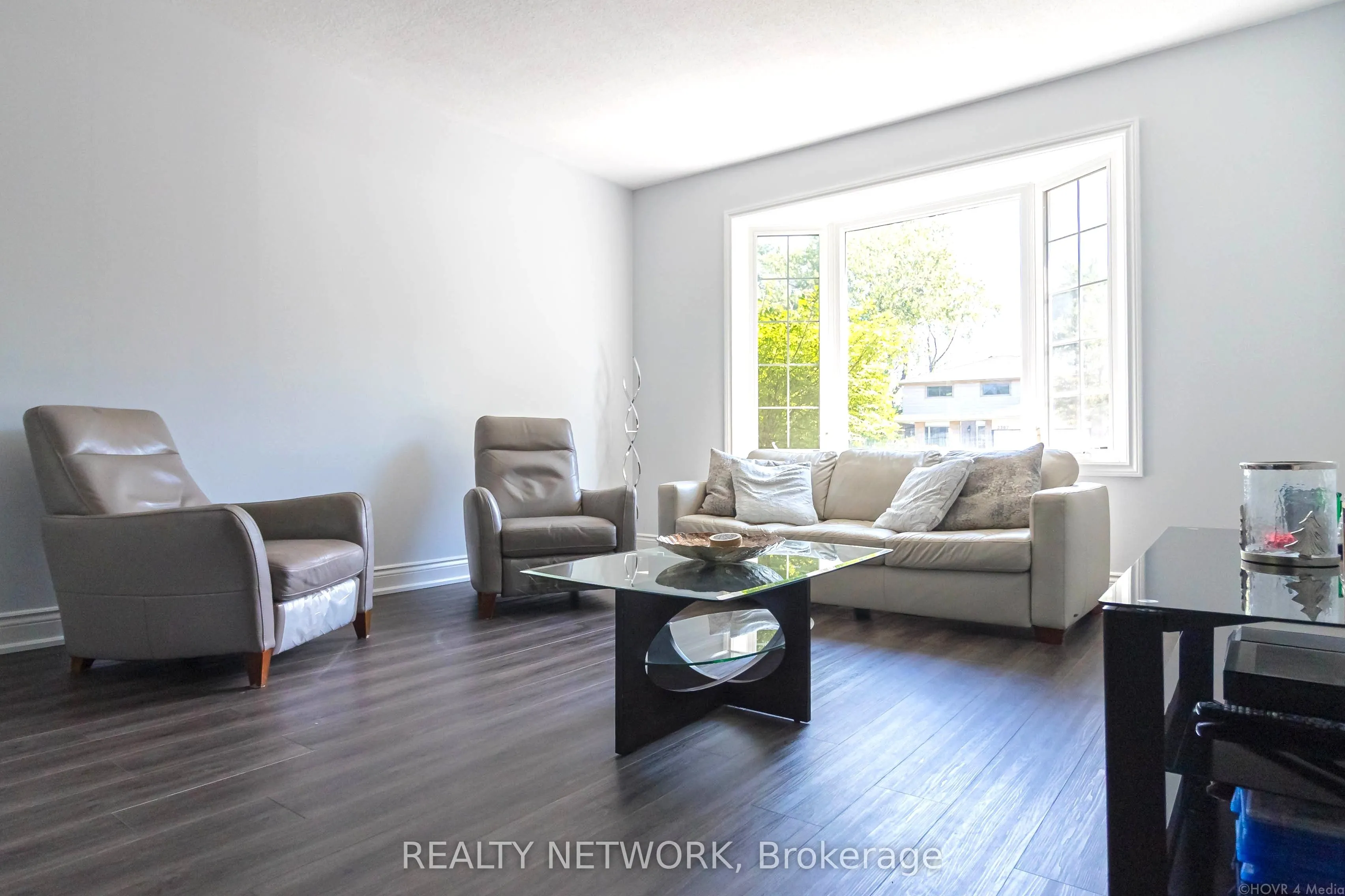 2390 Sinclair Circle