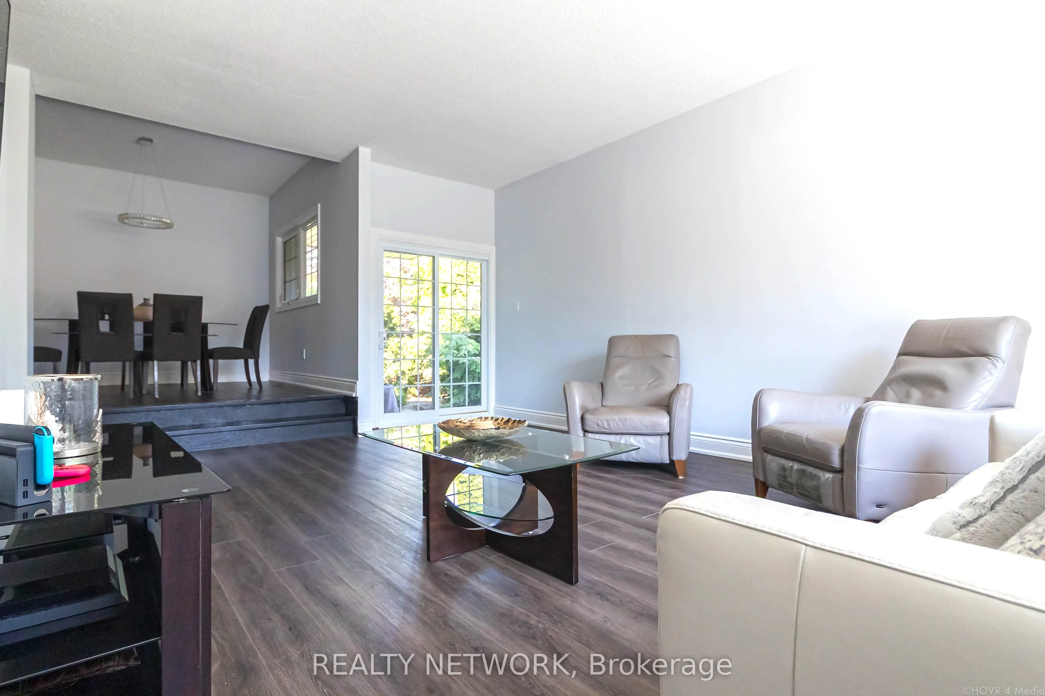 2390 Sinclair Circle