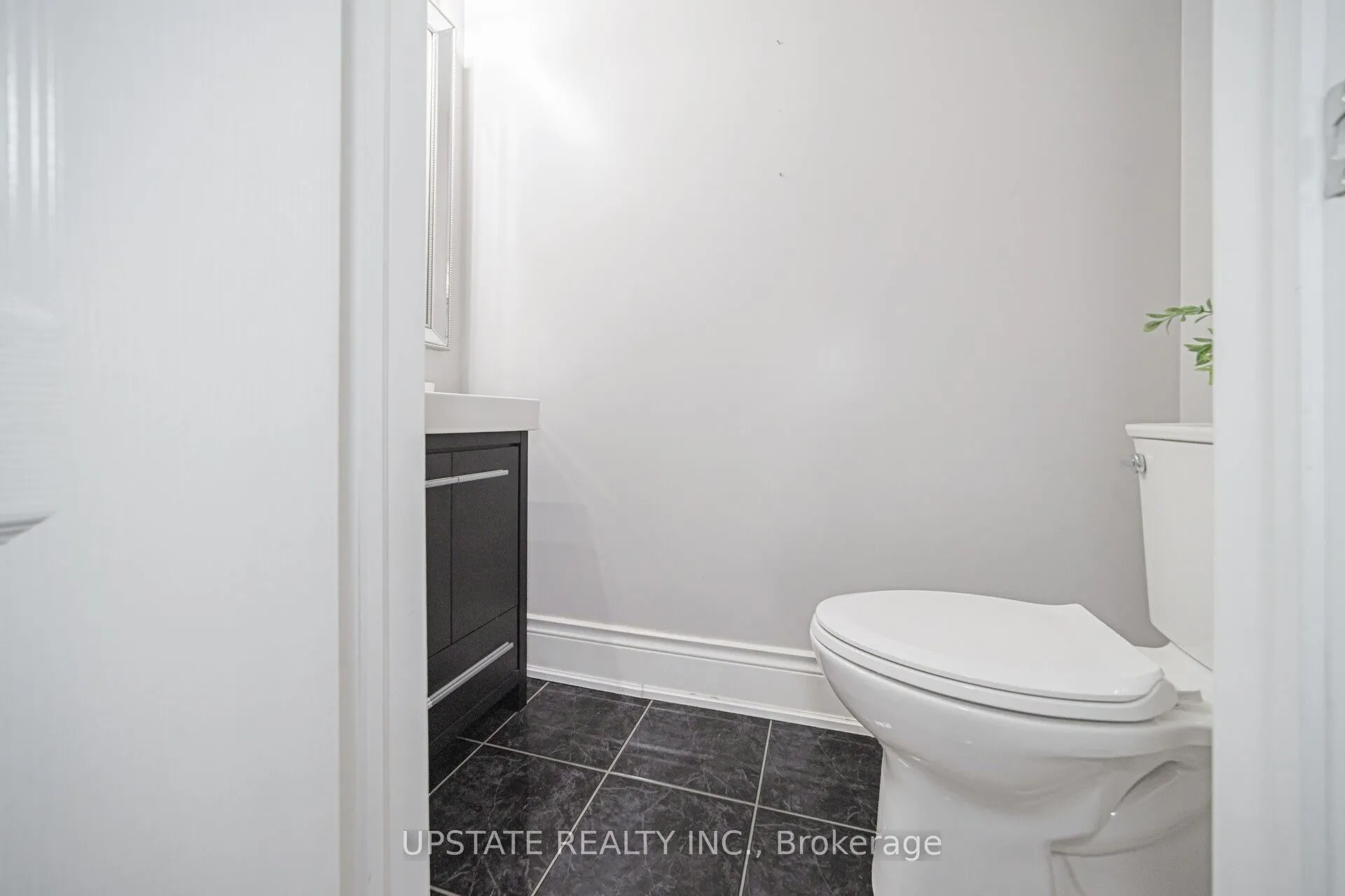 2 Beachville Circle