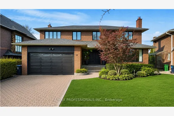 52 Courtsfield Crescent