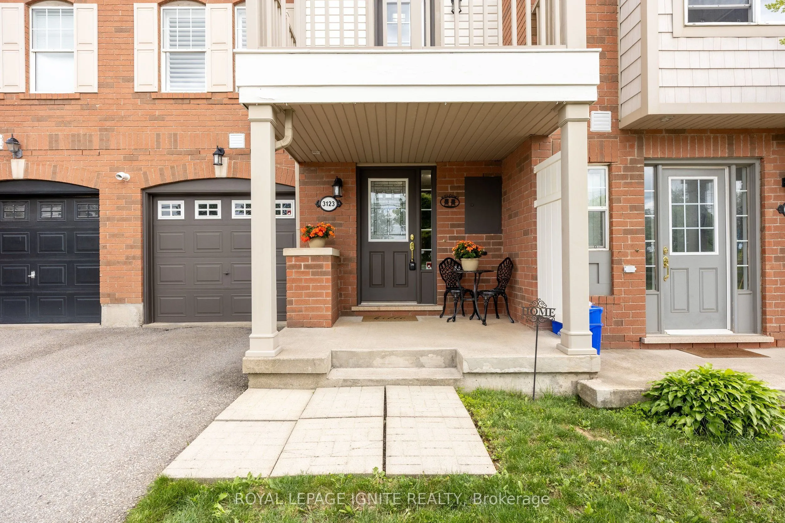 3123 Stornoway Circle