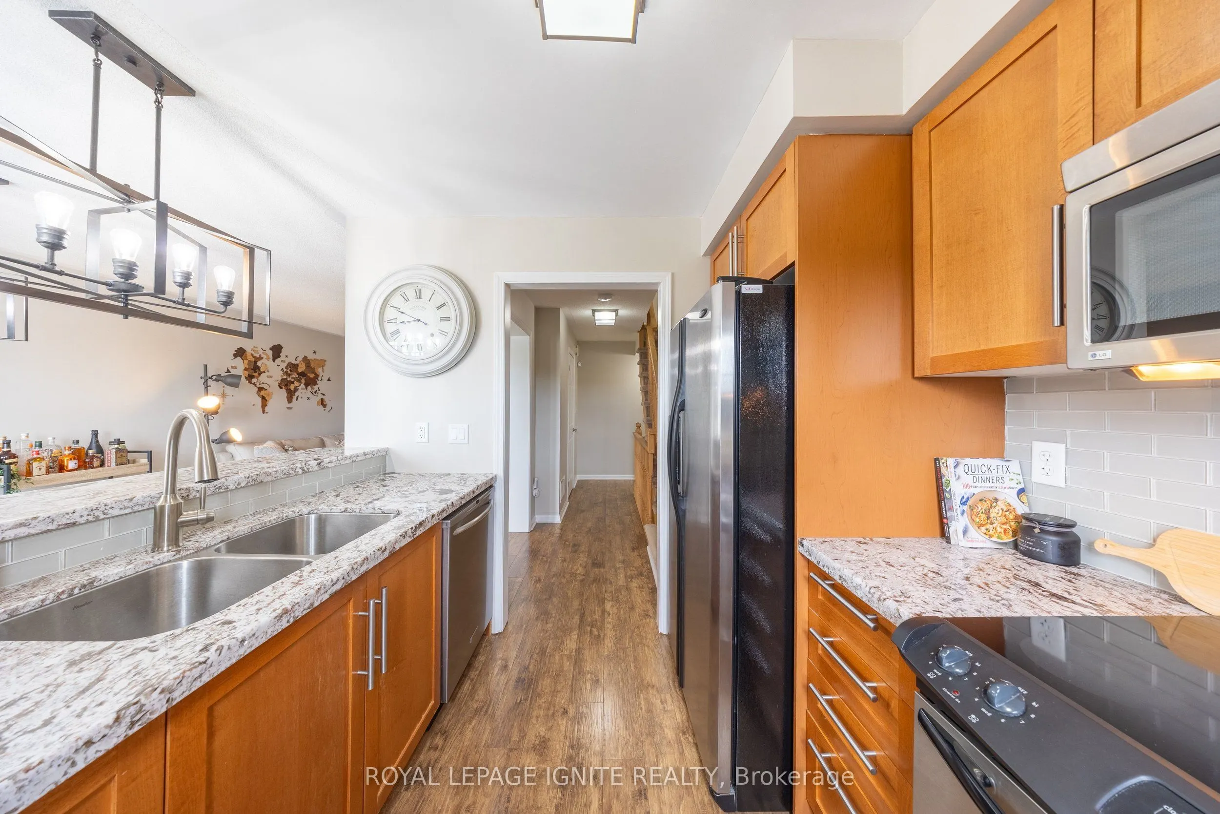3123 Stornoway Circle