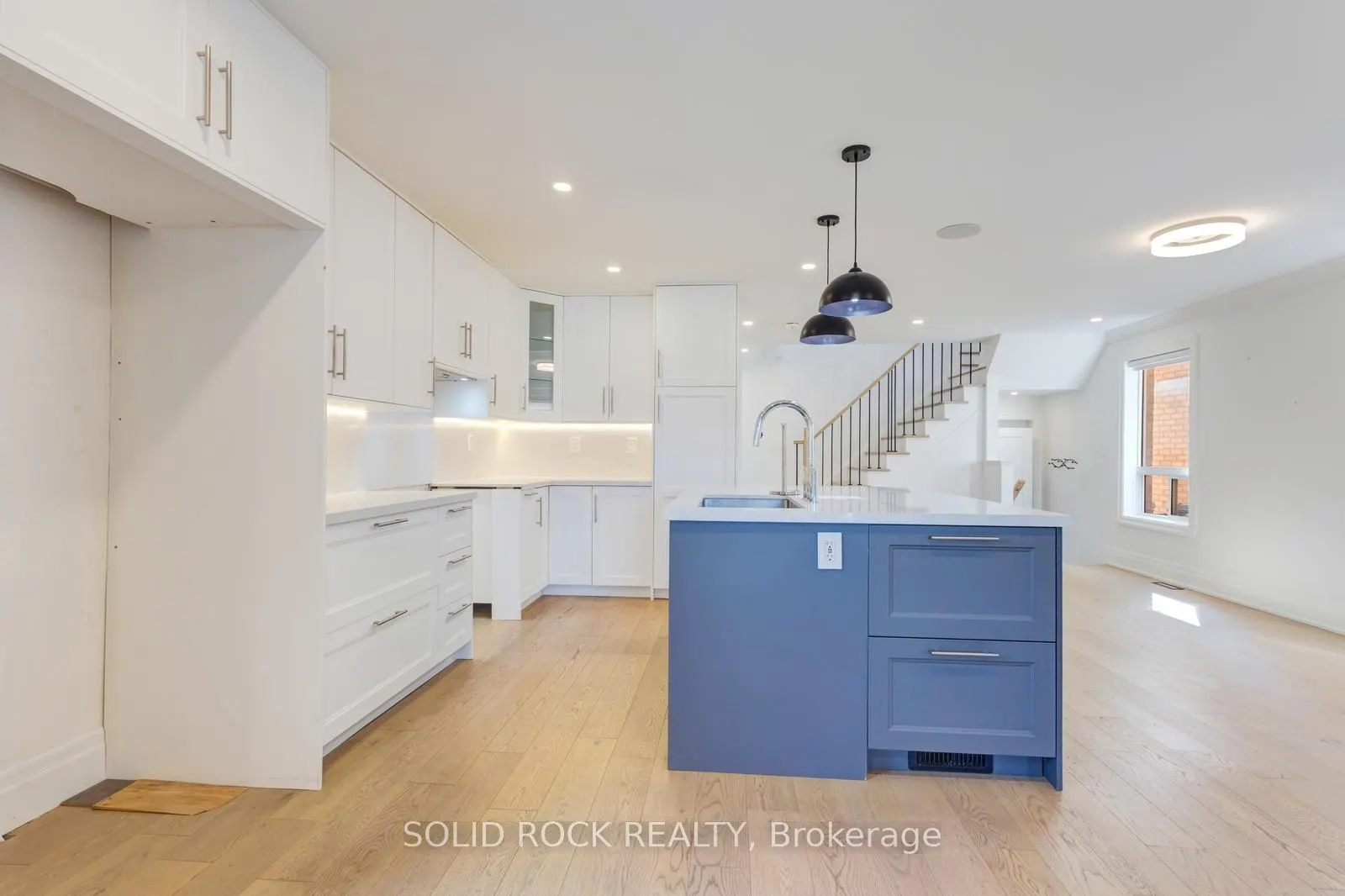75 Tarquini Crescent