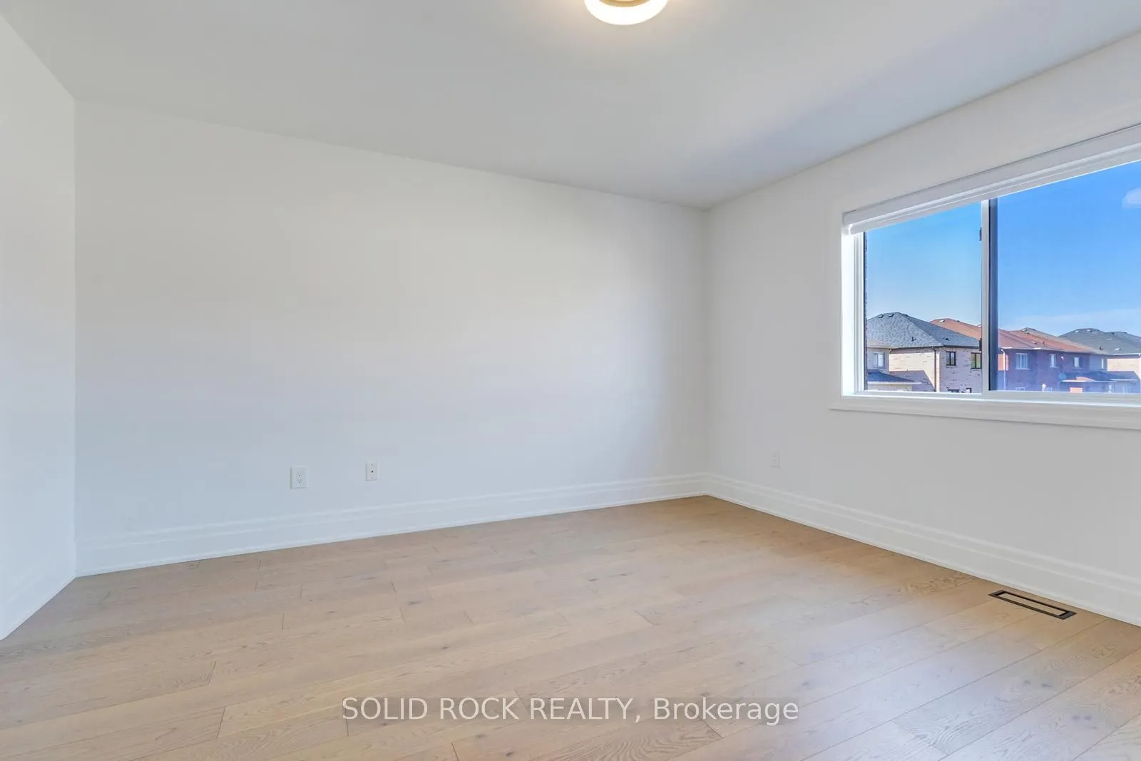 75 Tarquini Crescent