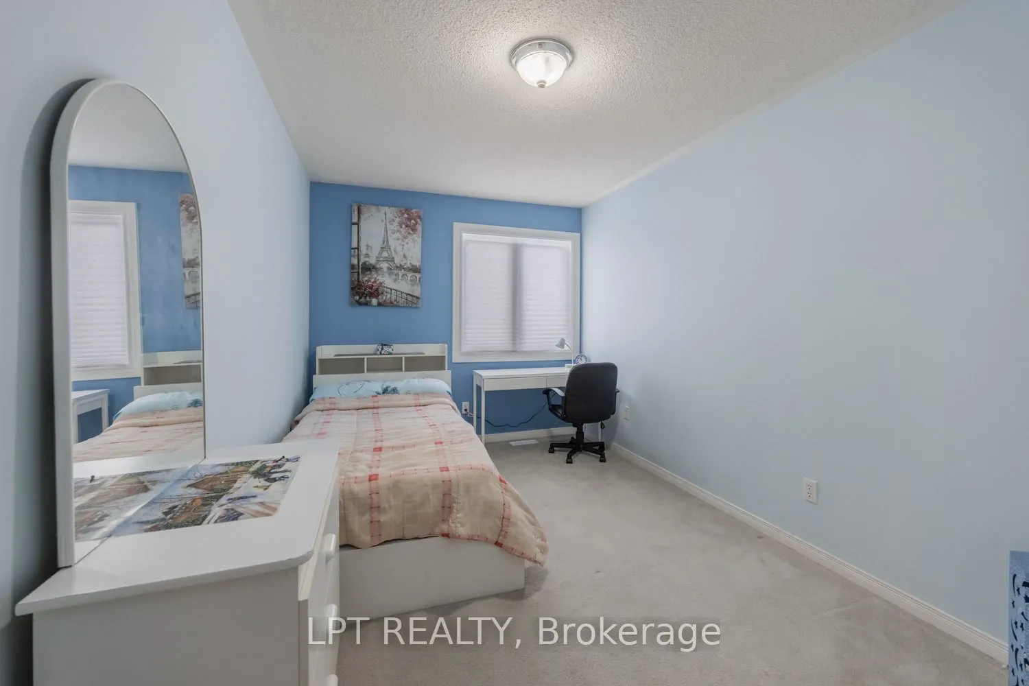3040 Bentley Drive