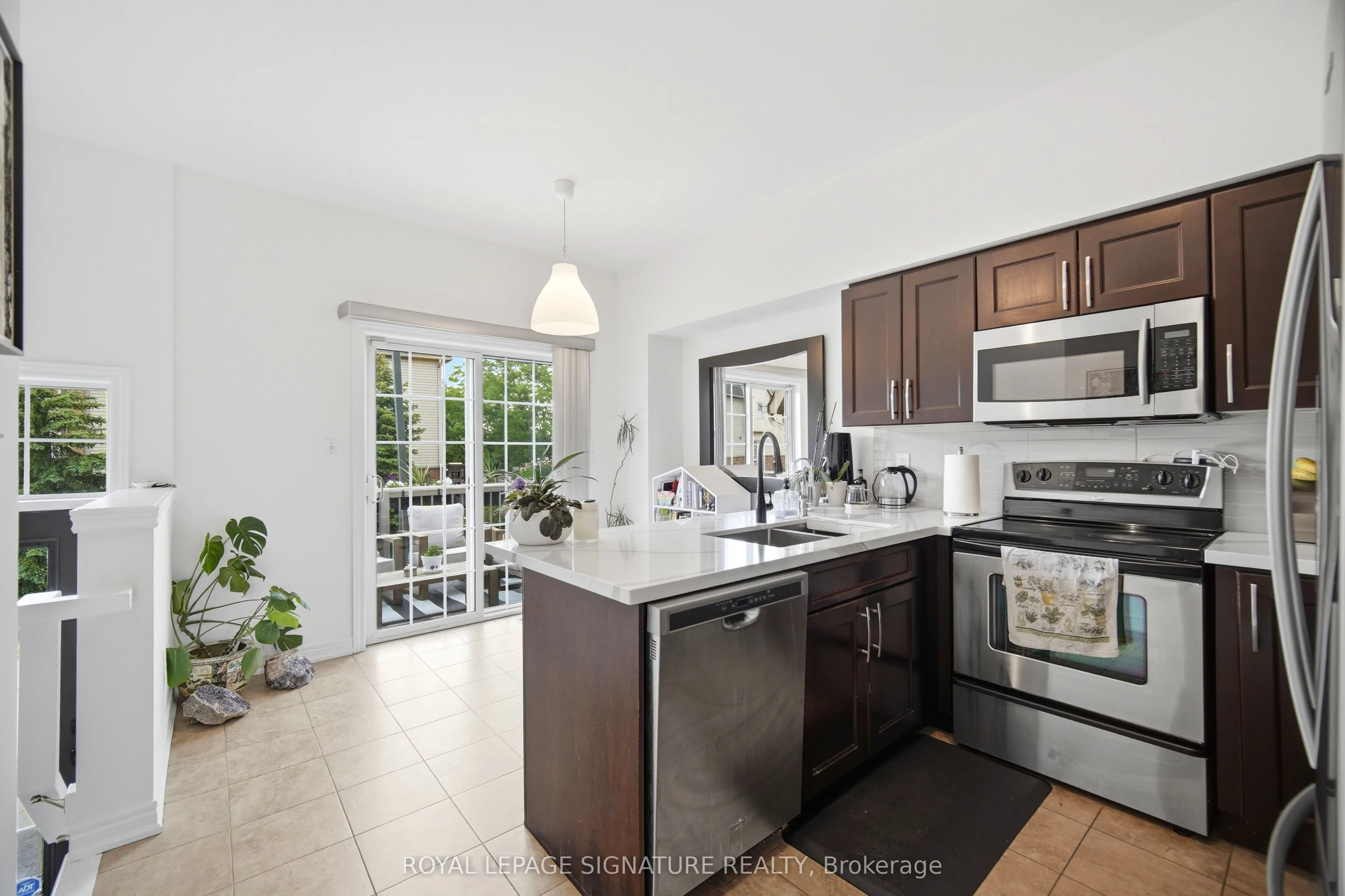 5035 Bidwell Common