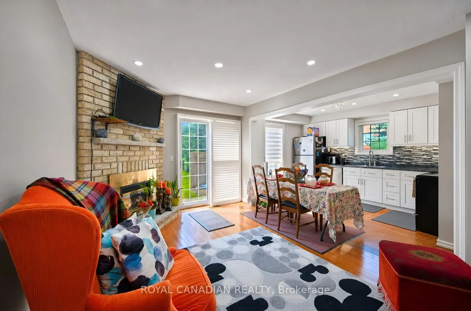 63 Heathcliffe Square #61