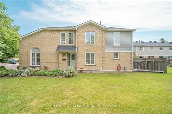 63 Heathcliffe Square