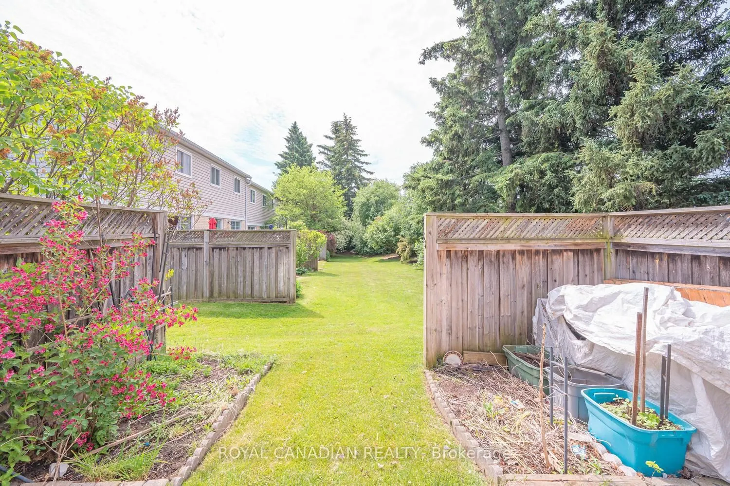 63 Heathcliffe Square #61