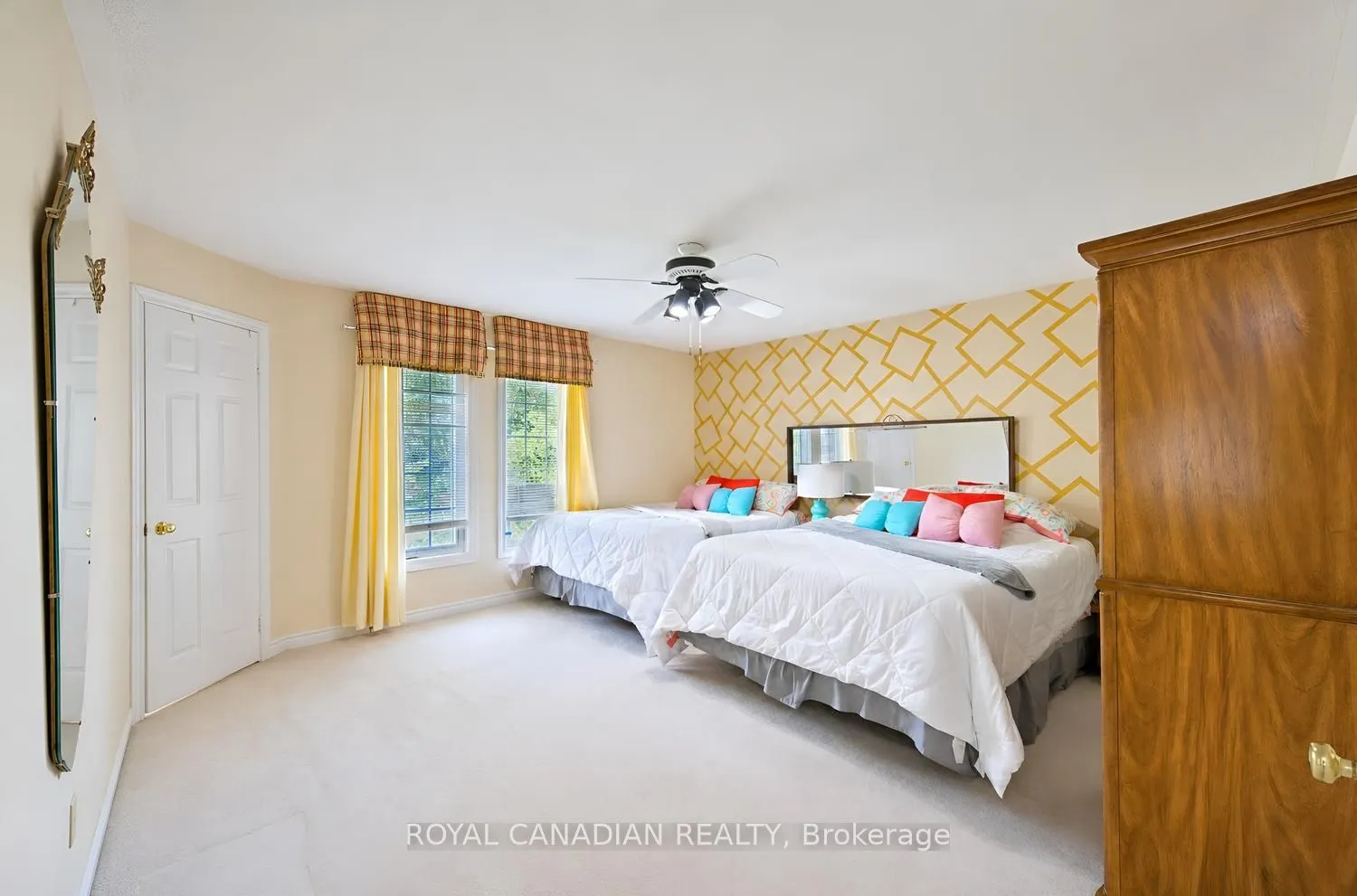 63 Heathcliffe Square #61