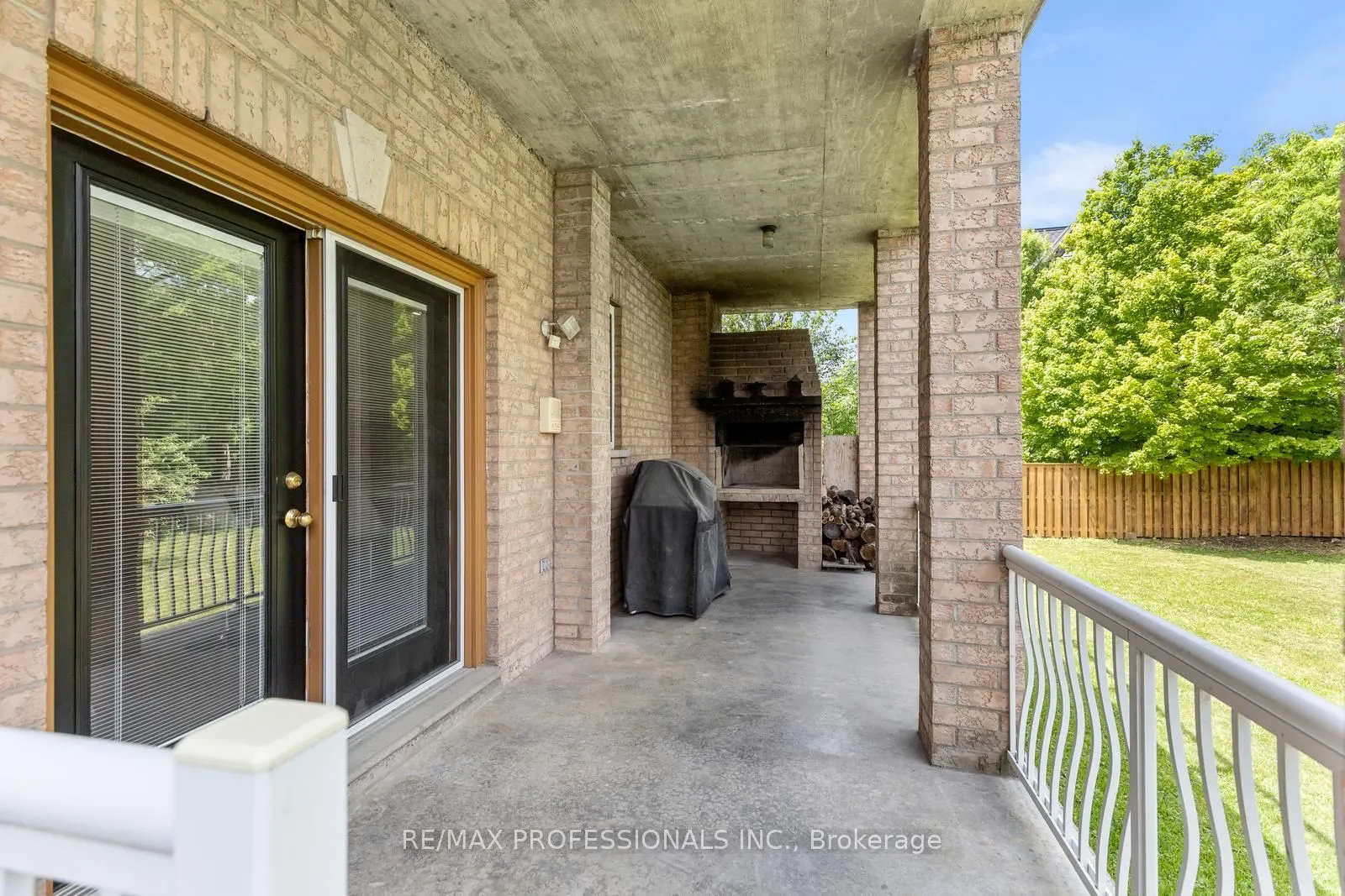 152 Evans Avenue