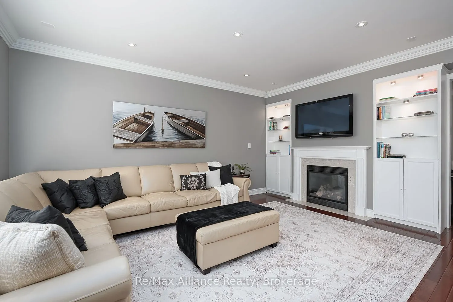 1367 Arrowhead Road