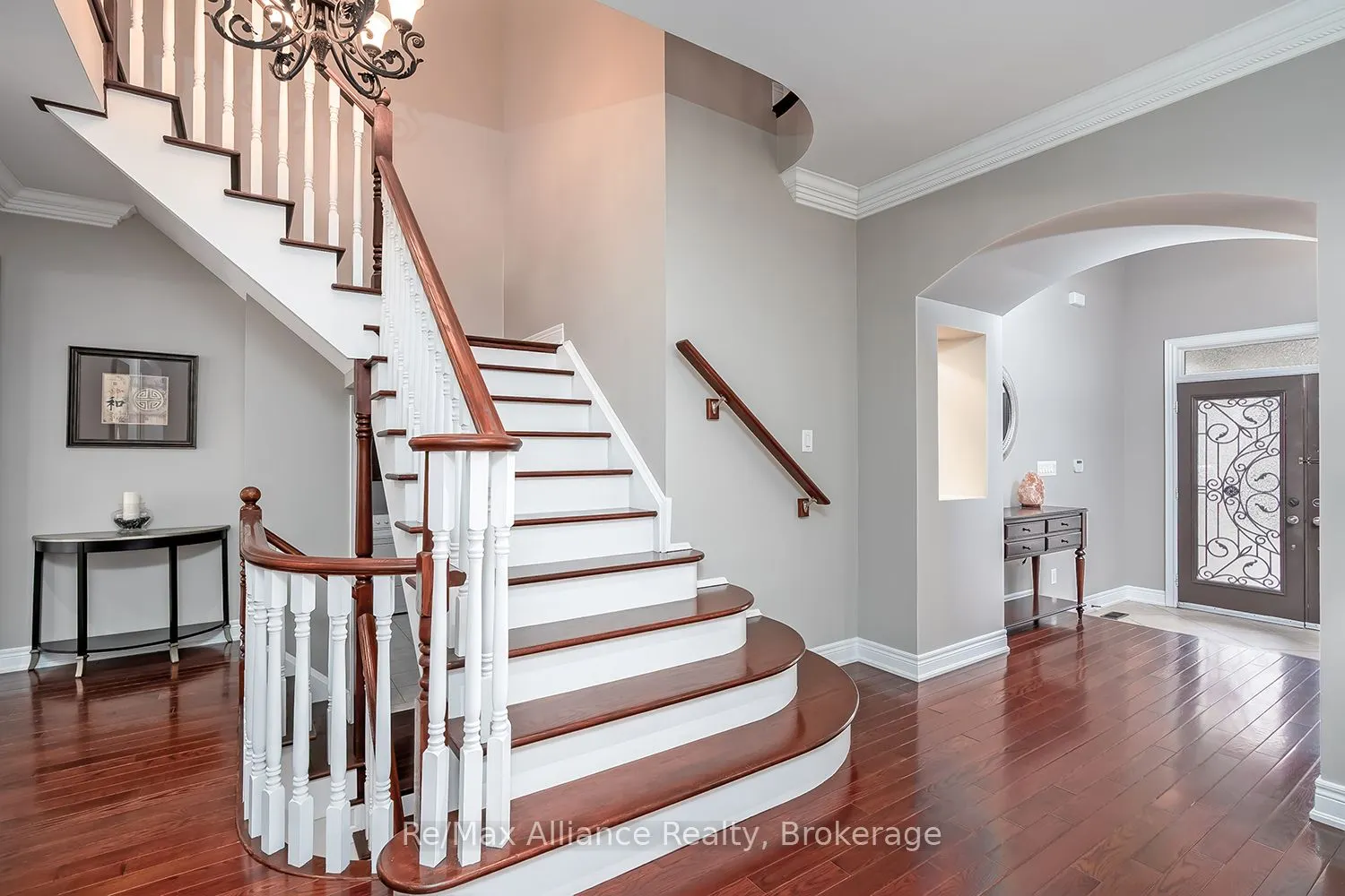 1367 Arrowhead Road