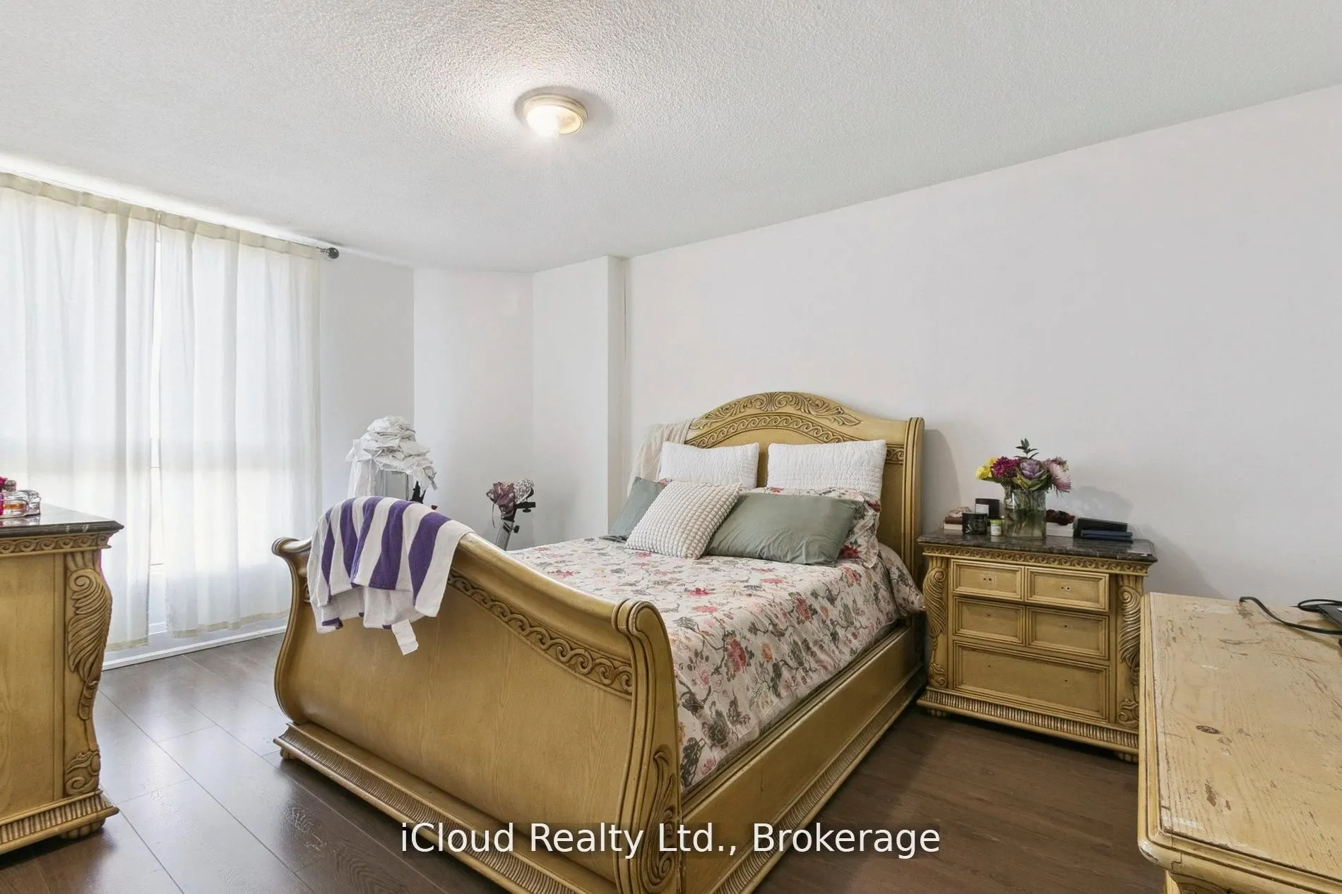 238 Albion Road #1108