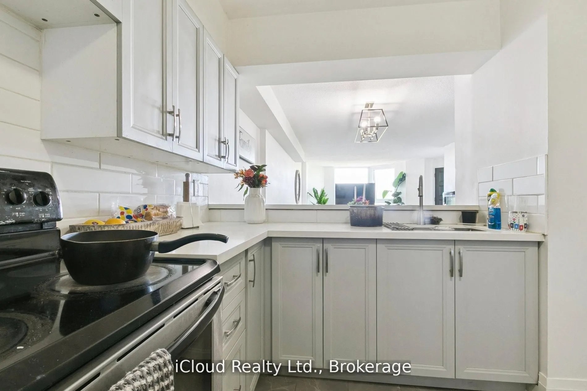 238 Albion Road #1108