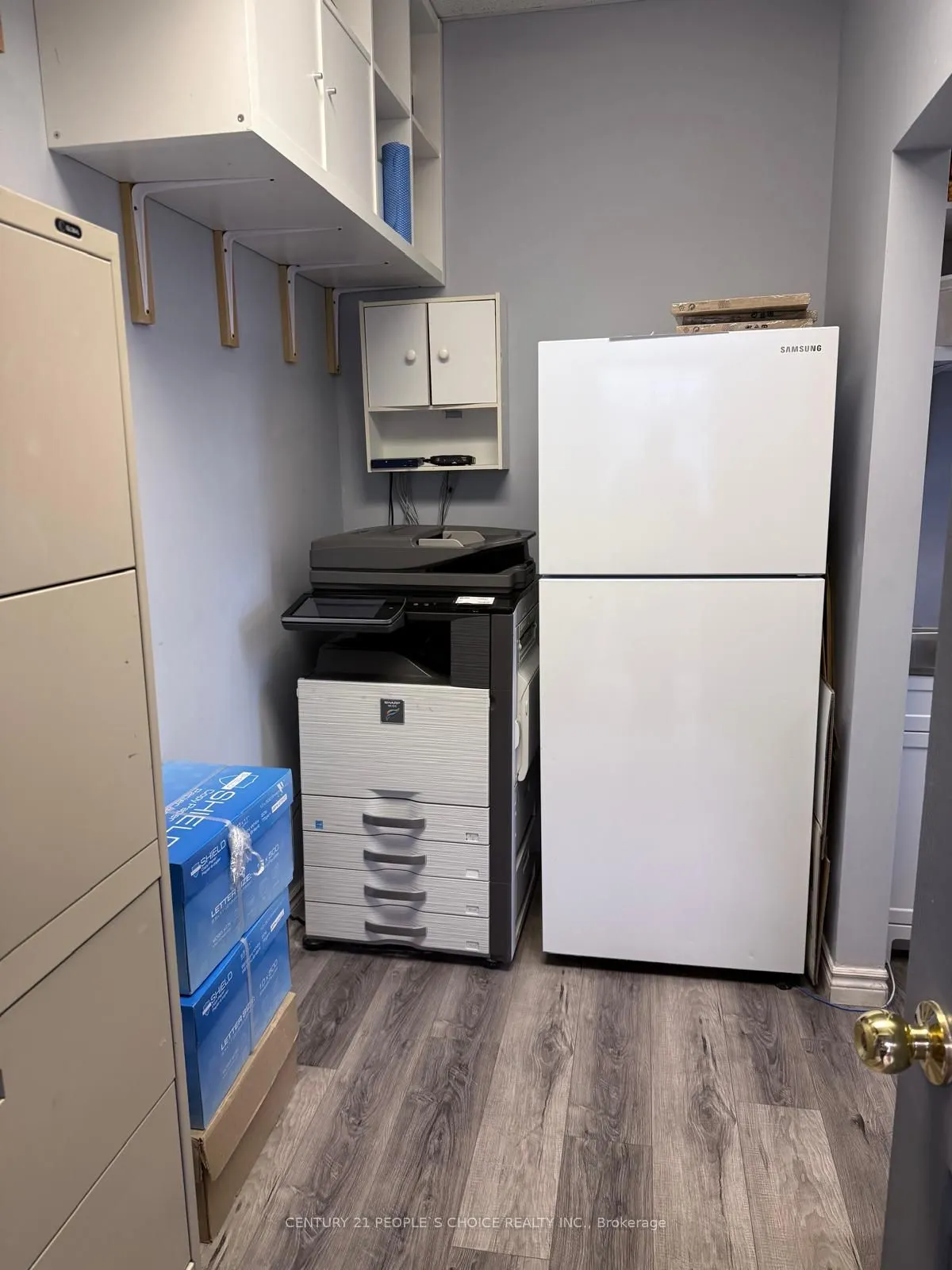 1550 South Gateway Road #223 & 225