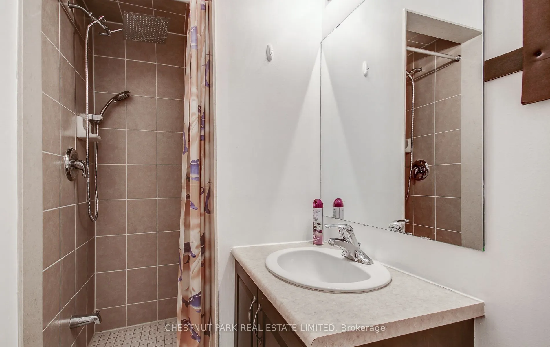 885 Lakeshore Road E #5