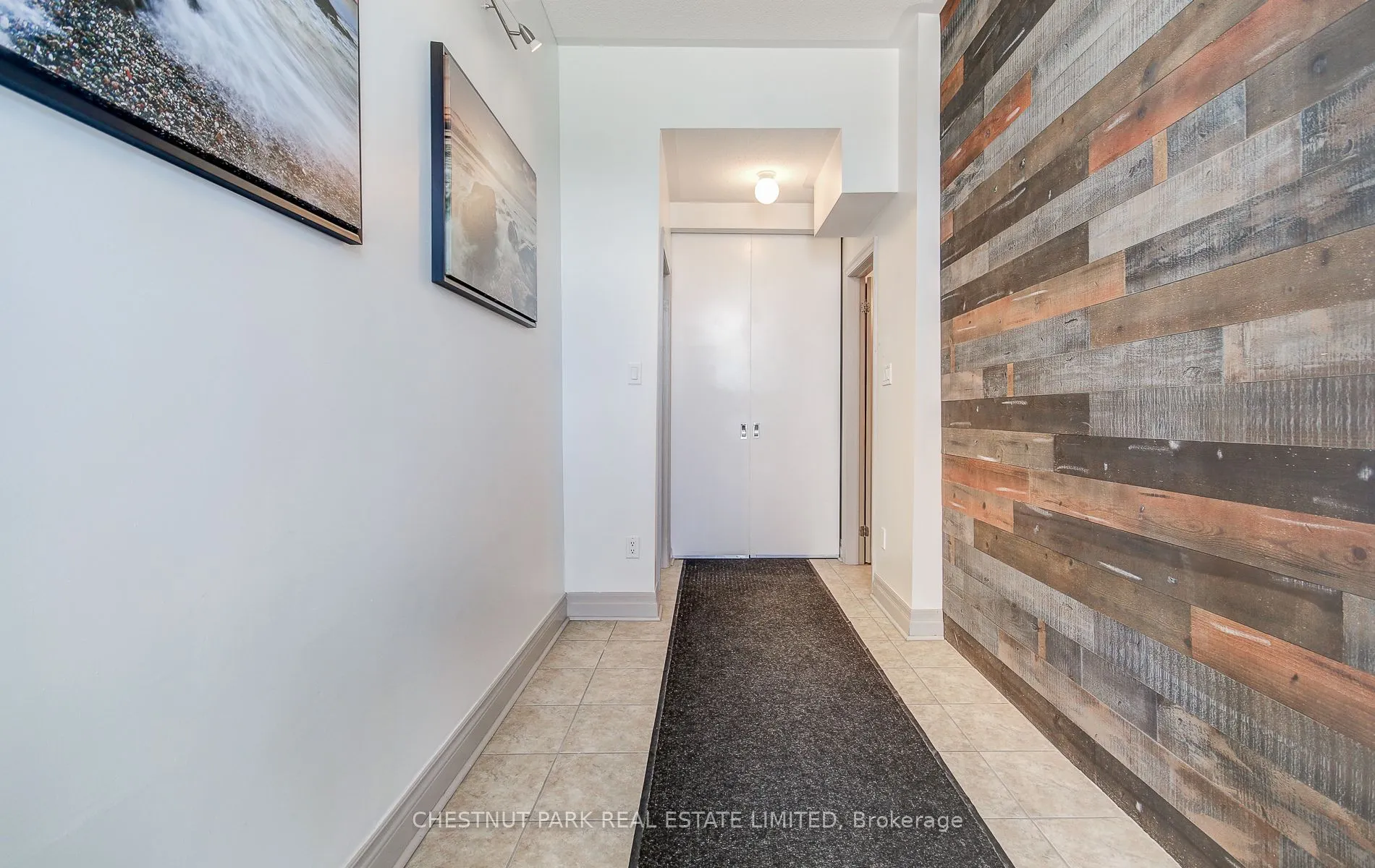 885 Lakeshore Road E #5