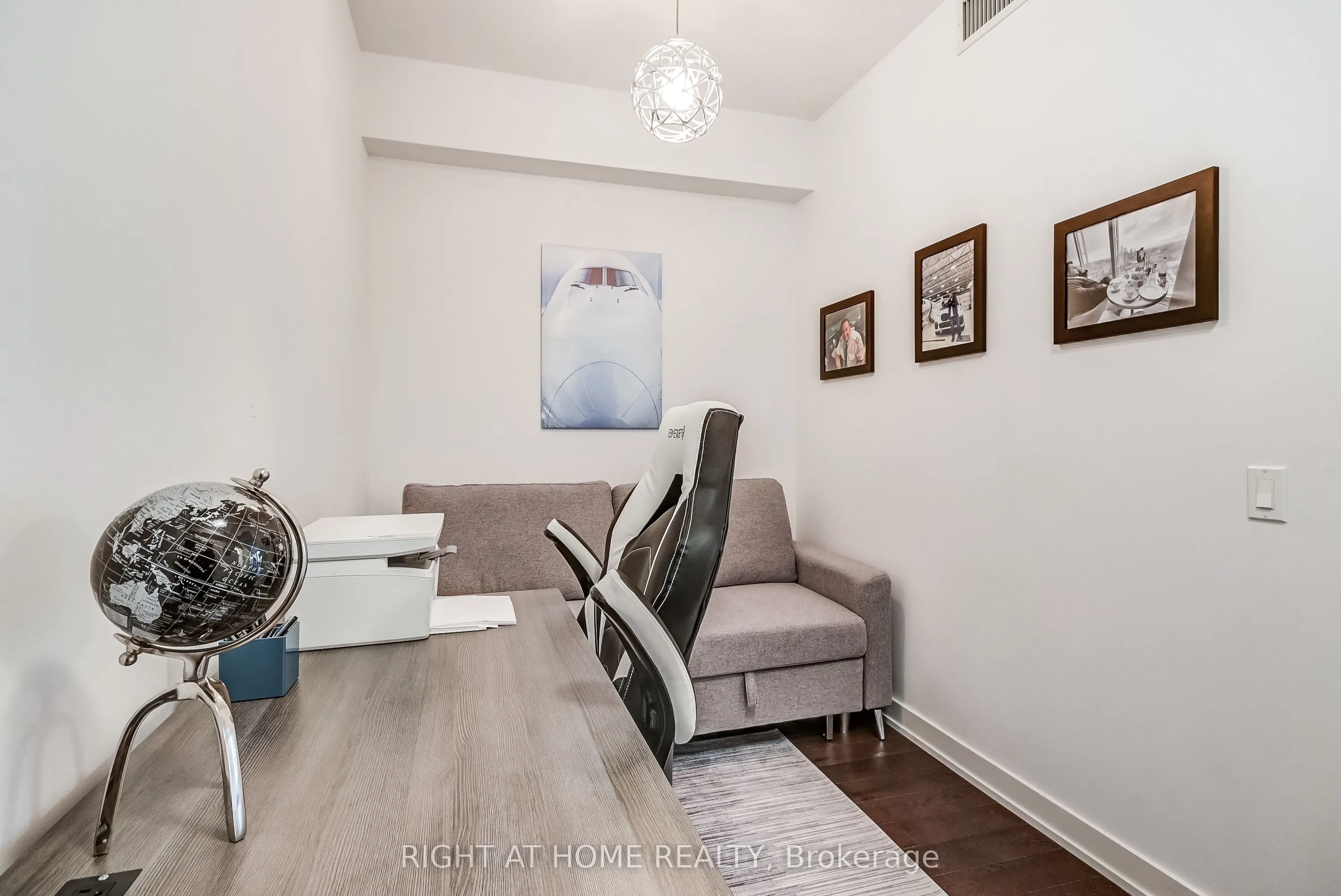 2212 Lake Shore Boulevard W #2710
