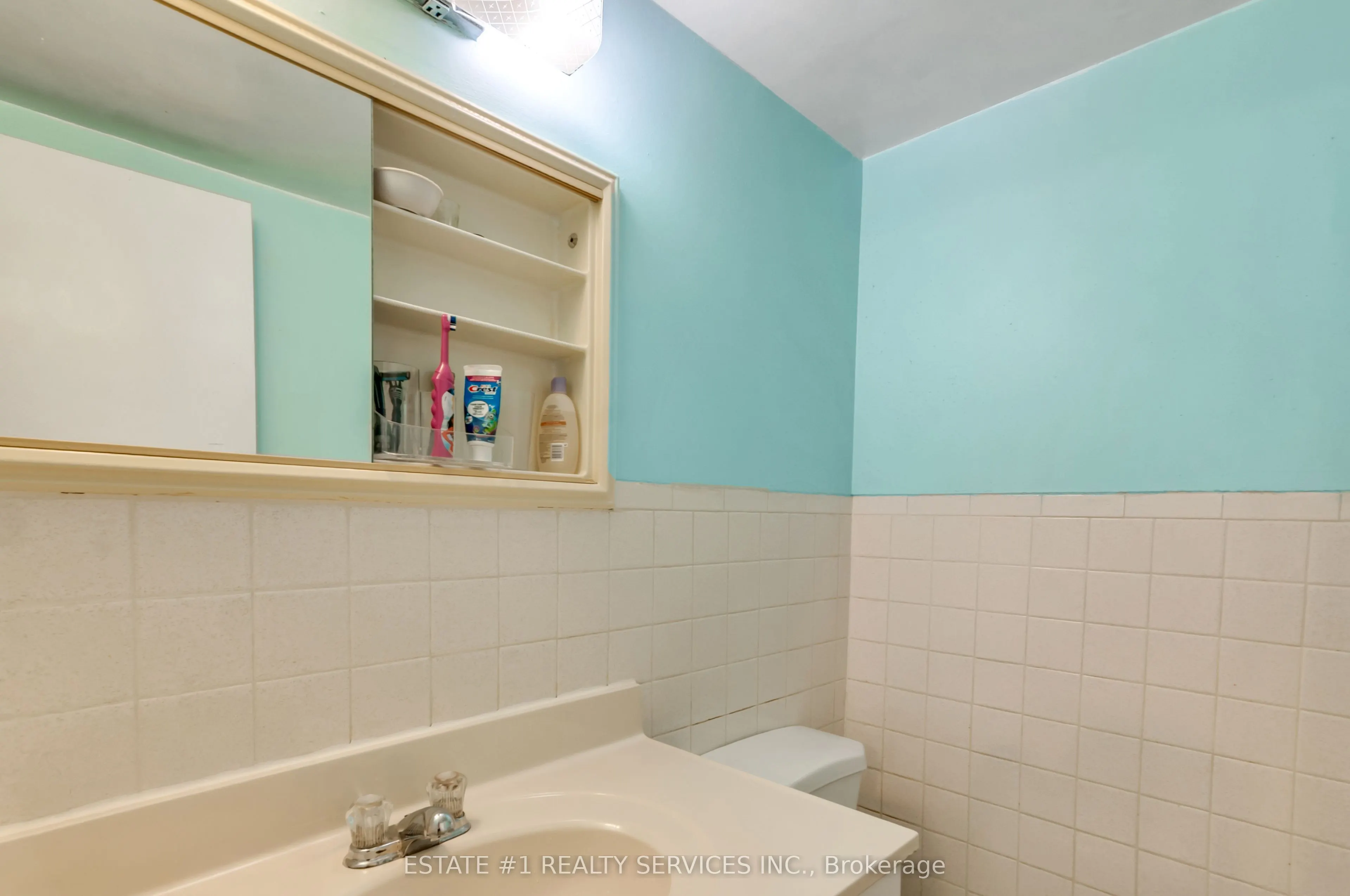 3555 Derry Road E #402