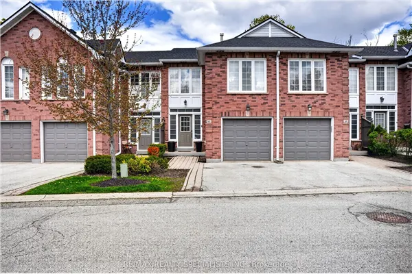 50 Lancewood Crescent