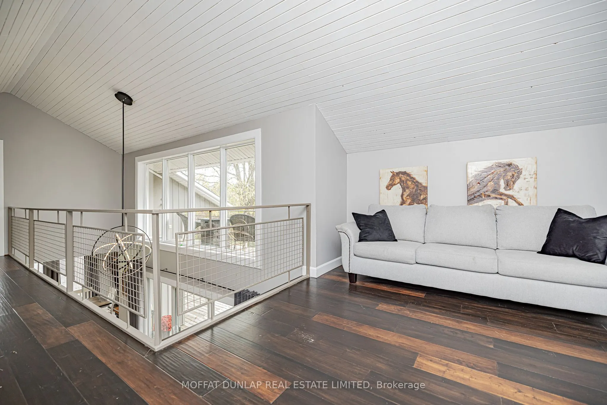 18095 Horseshoe Hill Road
