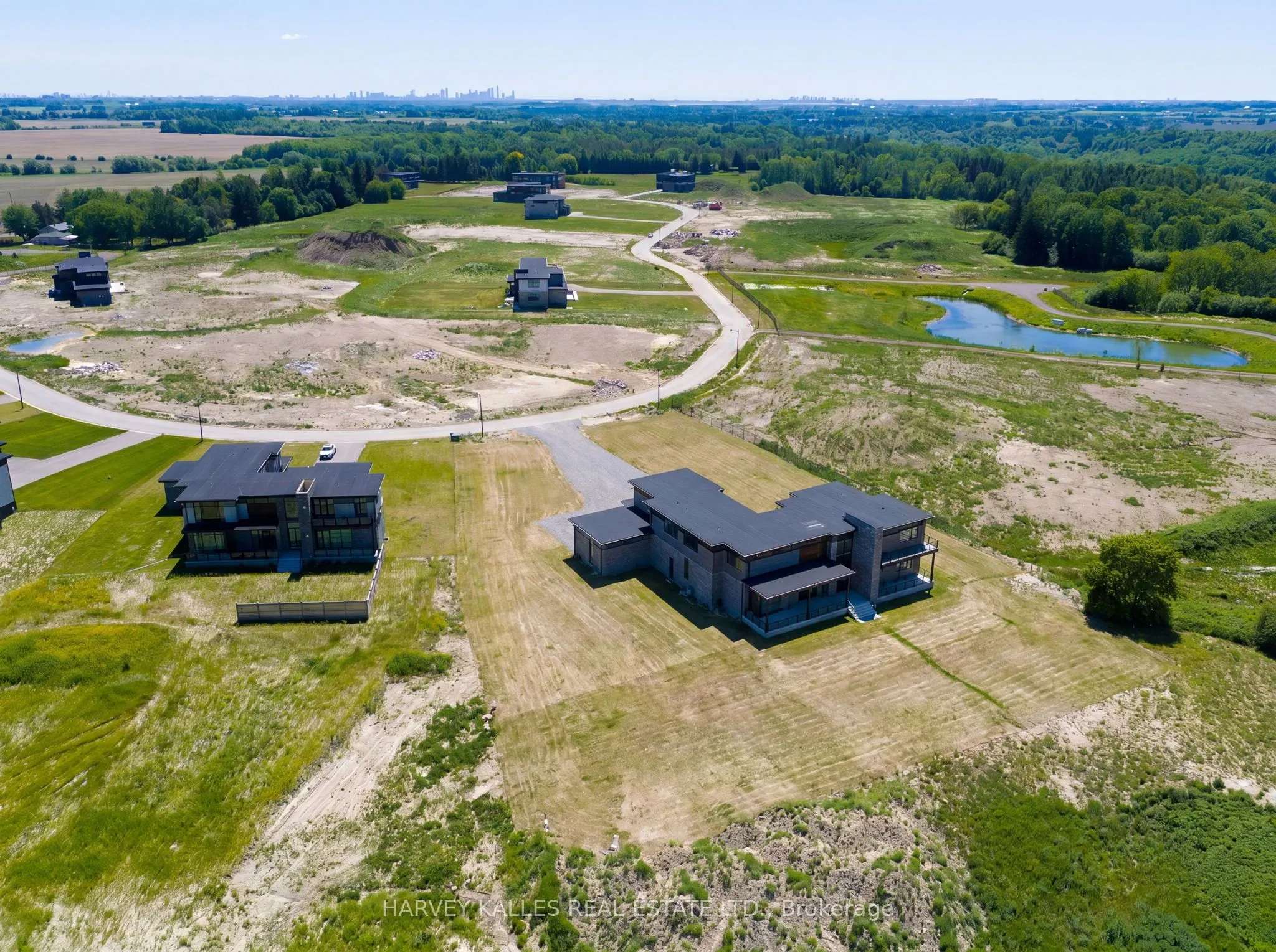 24 Sugarbush Court