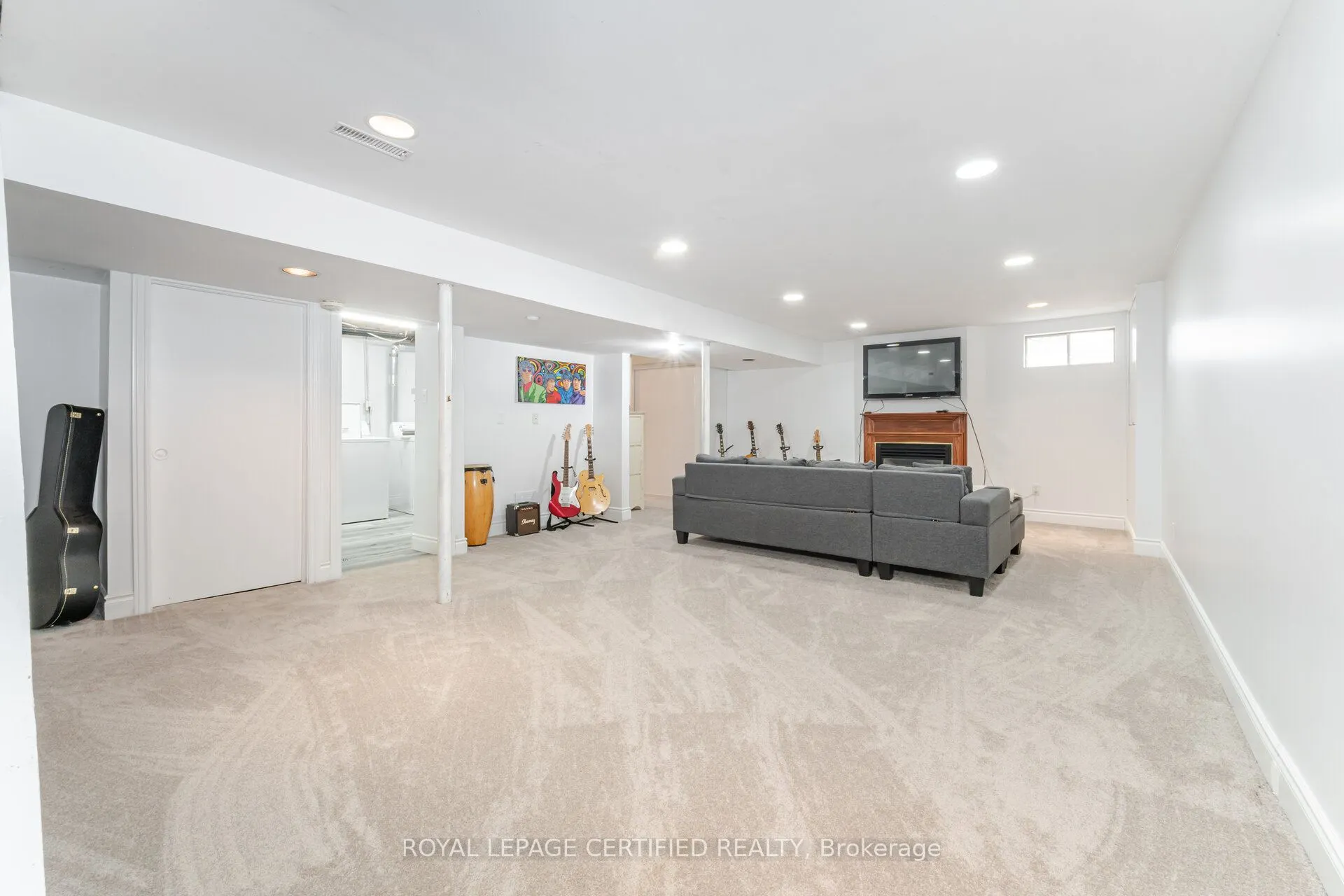 5 Stockman Crescent