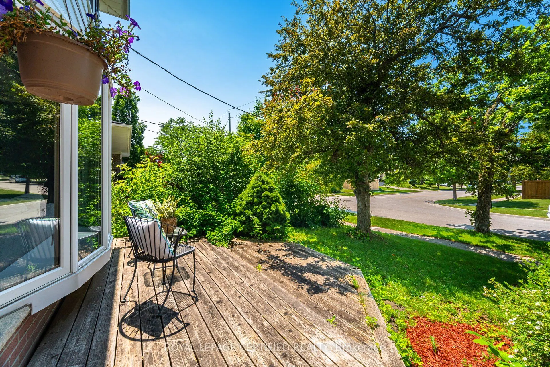 5 Stockman Crescent