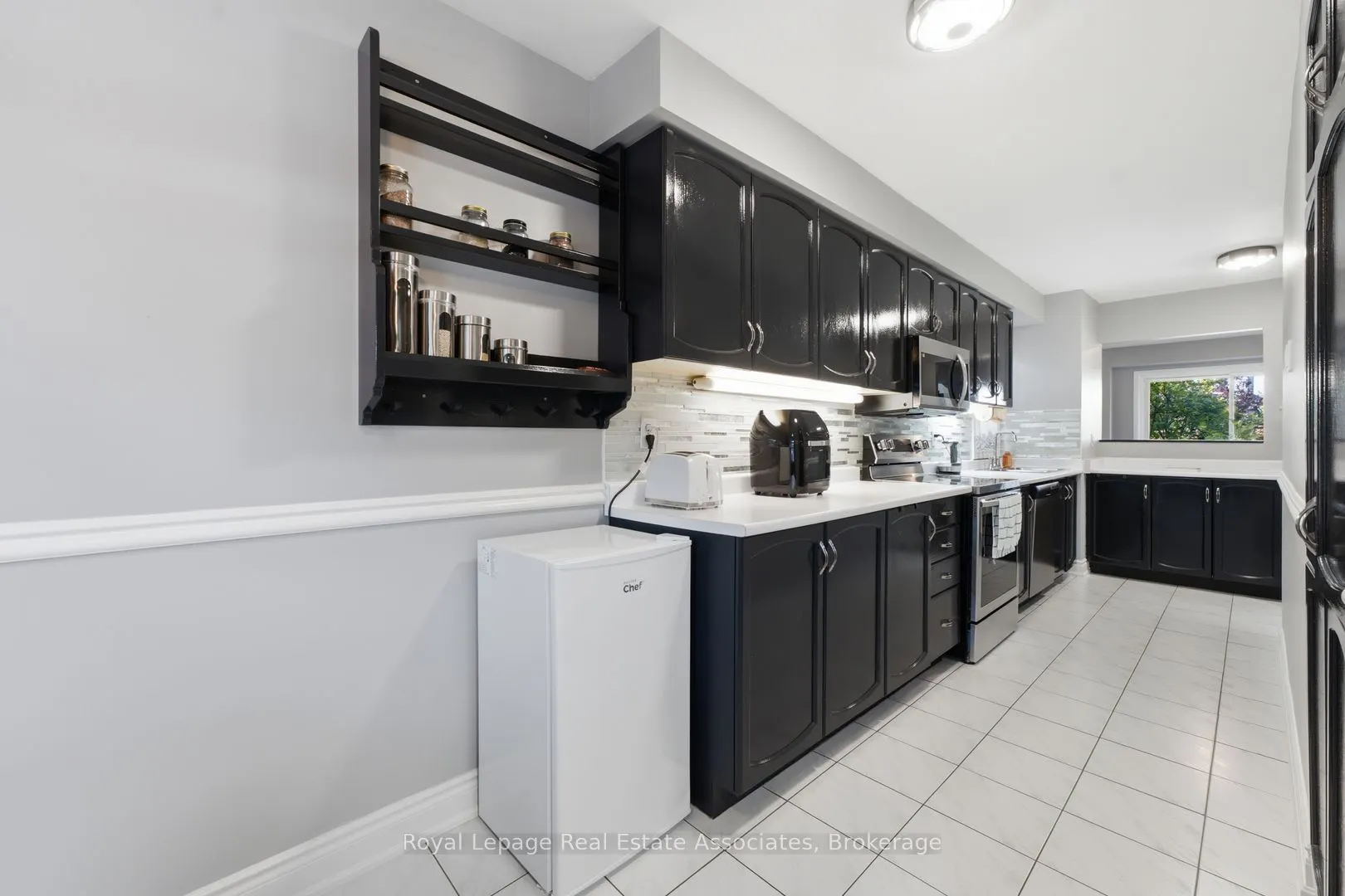 3050 Orleans Road #111