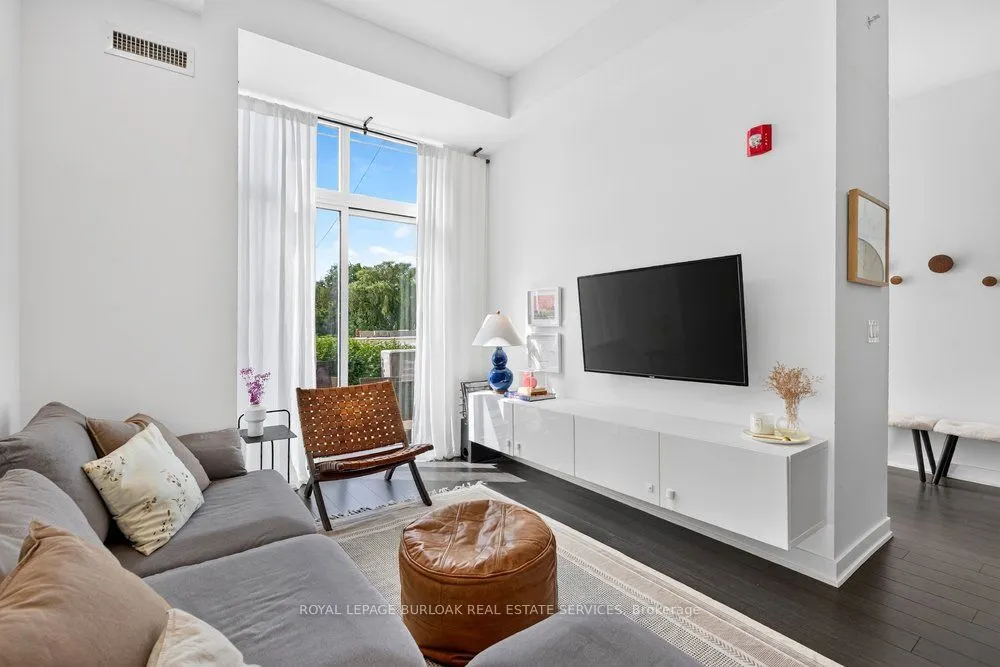 5240 Dundas Street #B209
