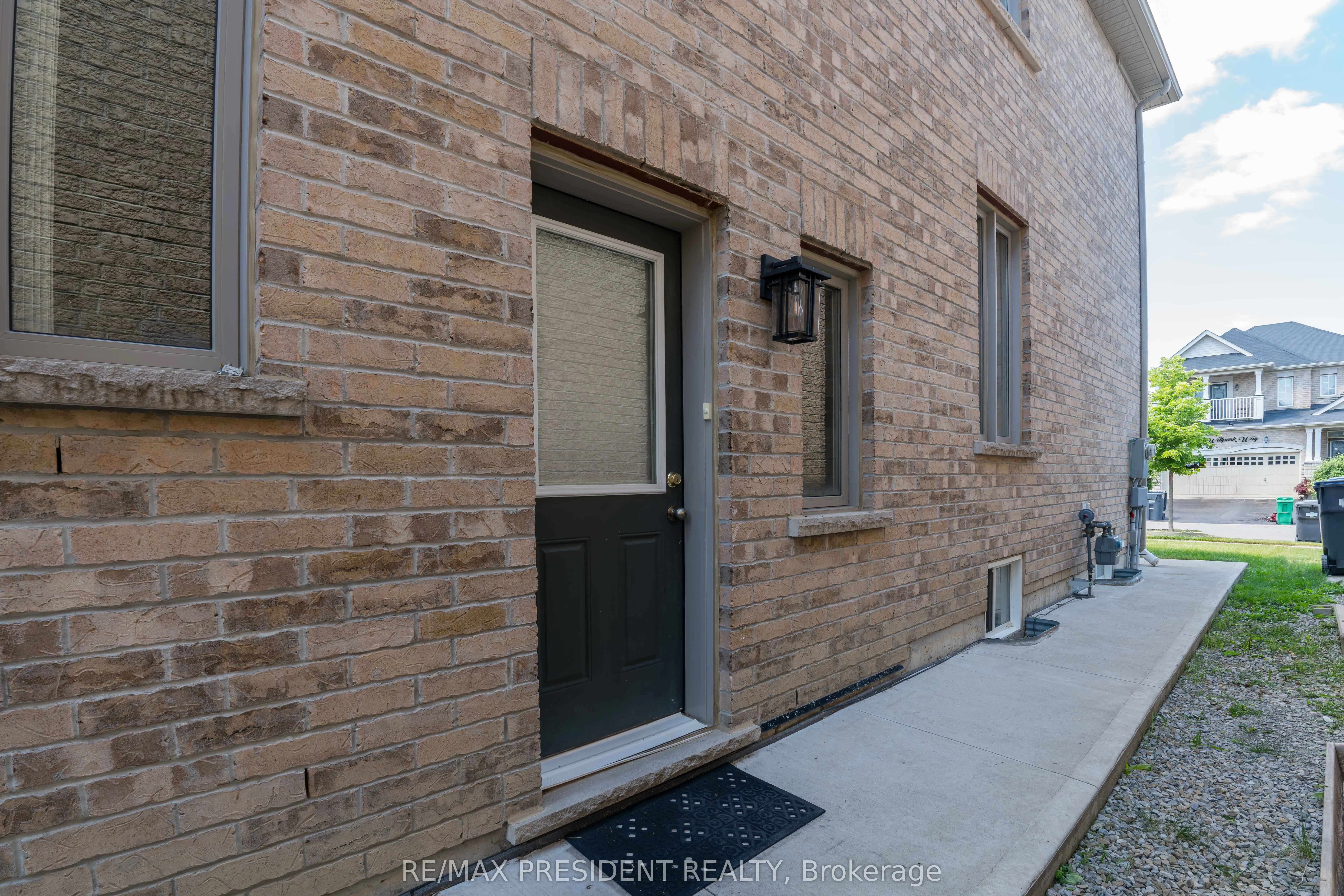 7 Wellpark Way