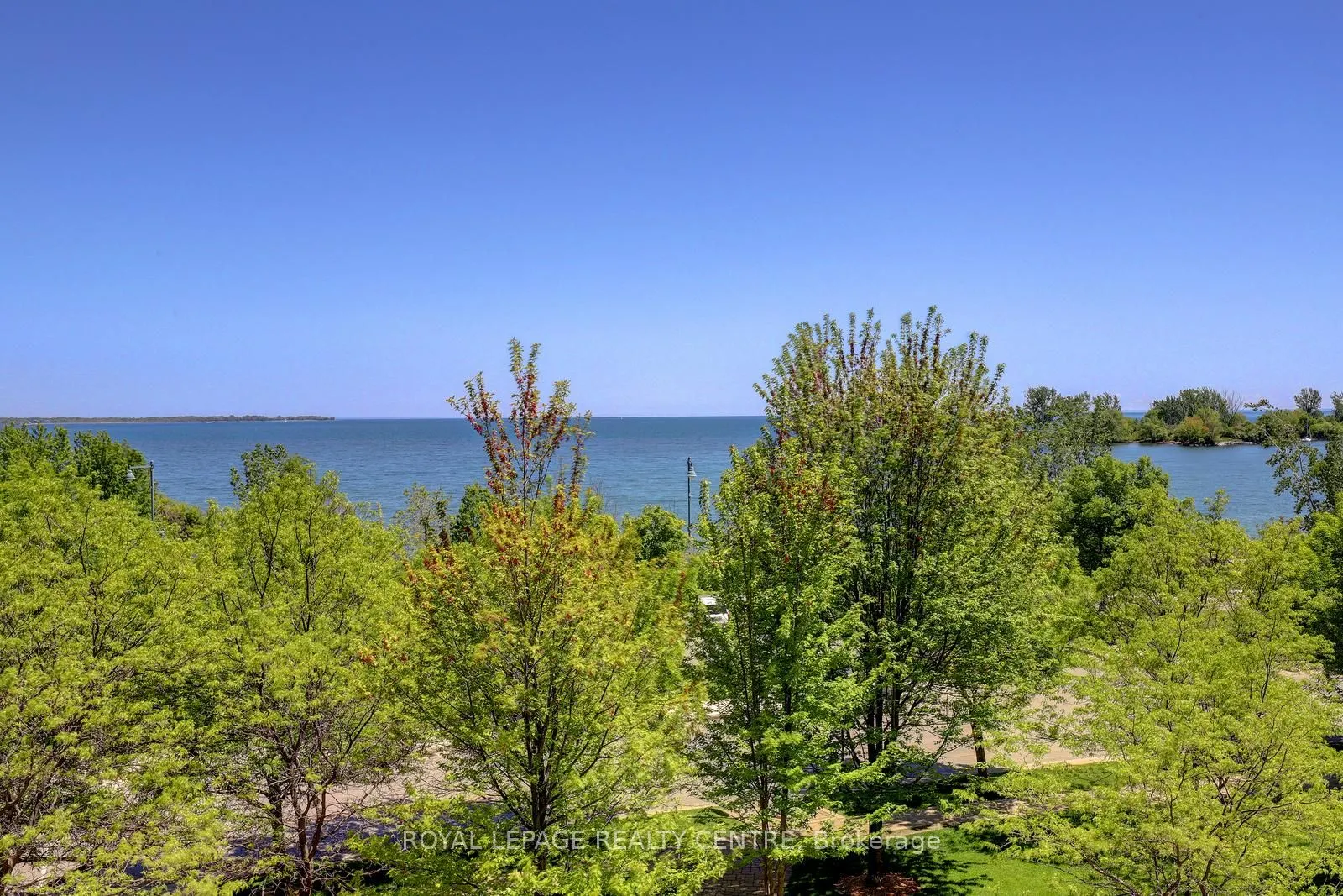 2095 Lake Shore Boulevard W #318