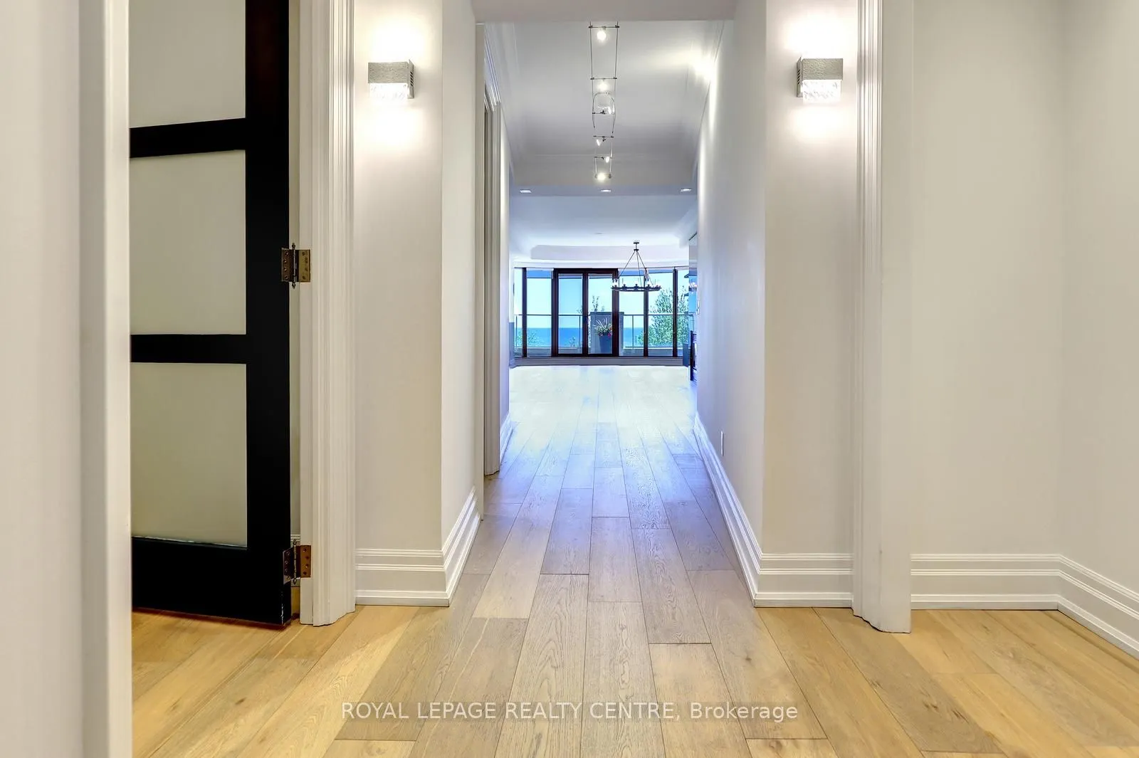 2095 Lake Shore Boulevard W #318