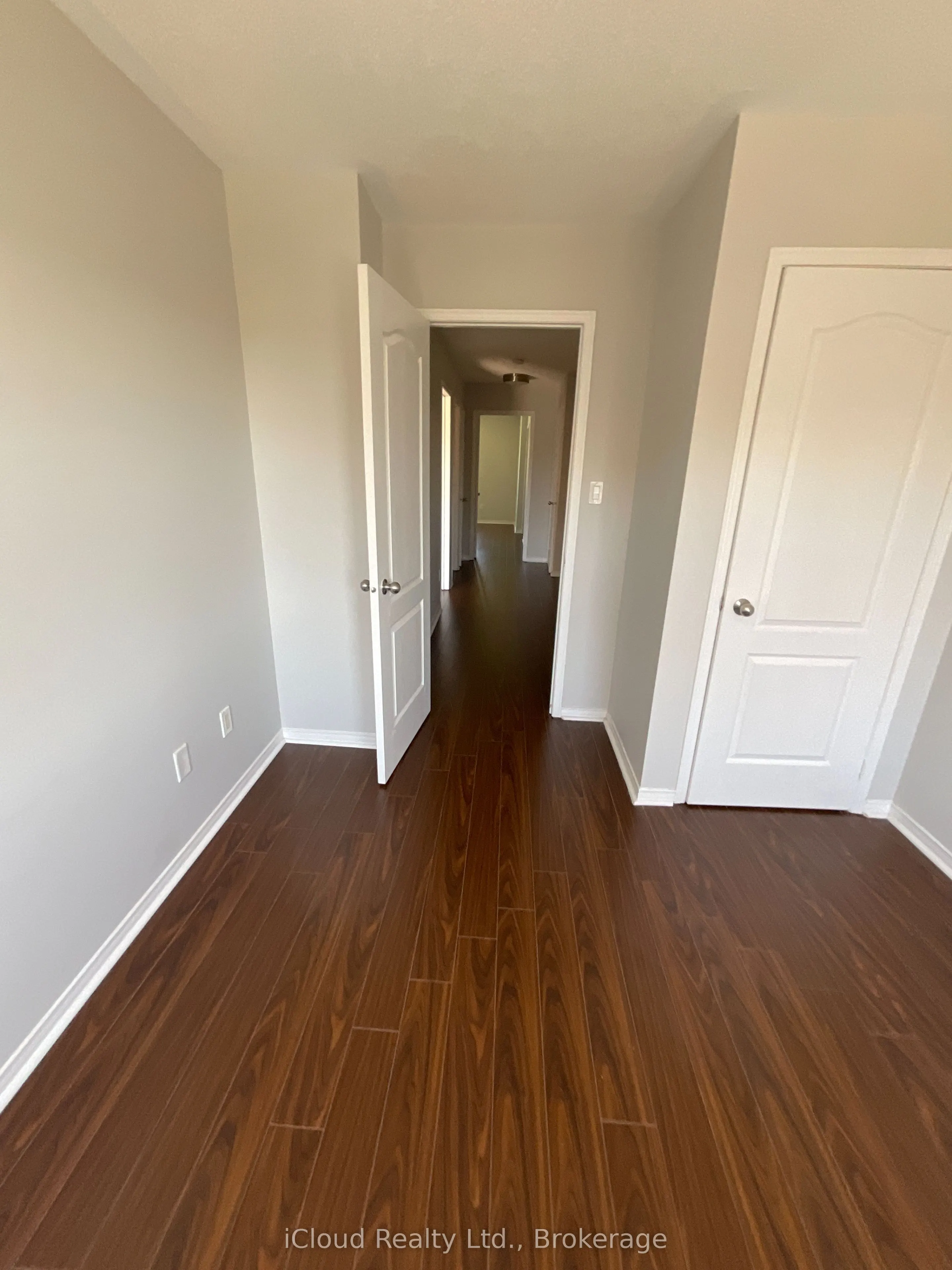 3070 Thomas Street #8