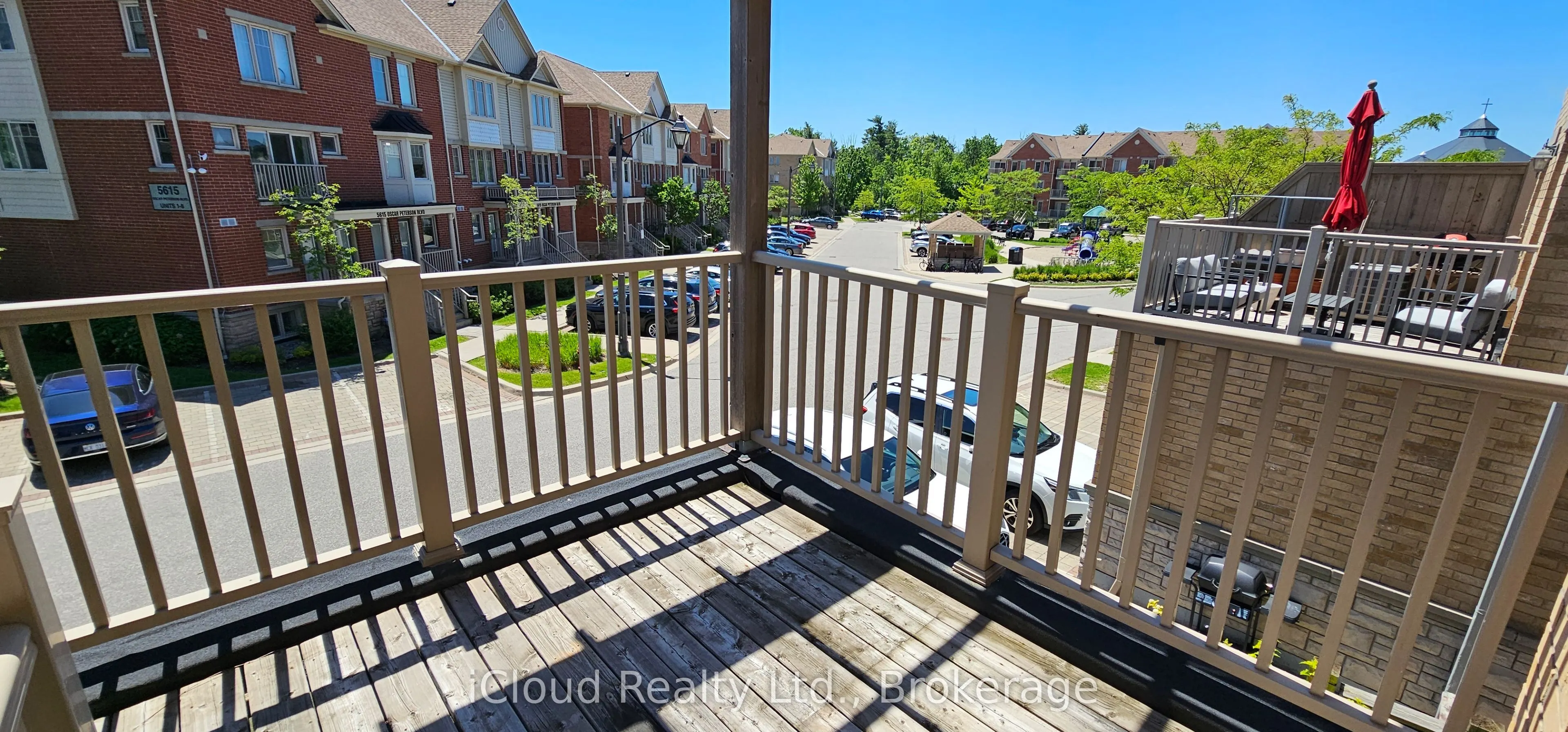 3070 Thomas Street #8