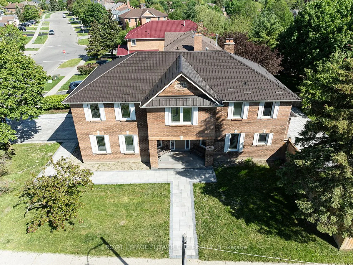 1 St Michaels Crescent