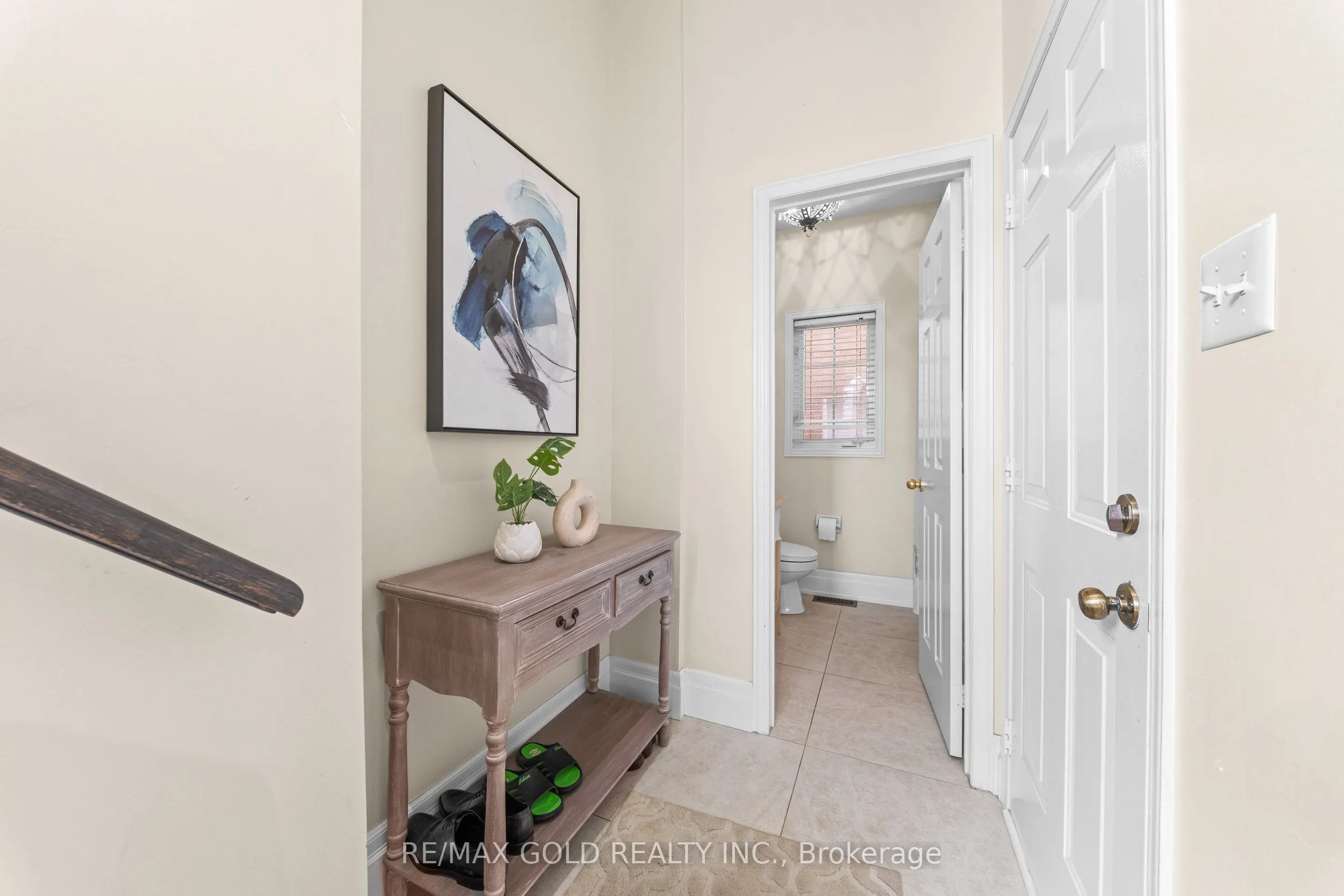261 Mountainash Road