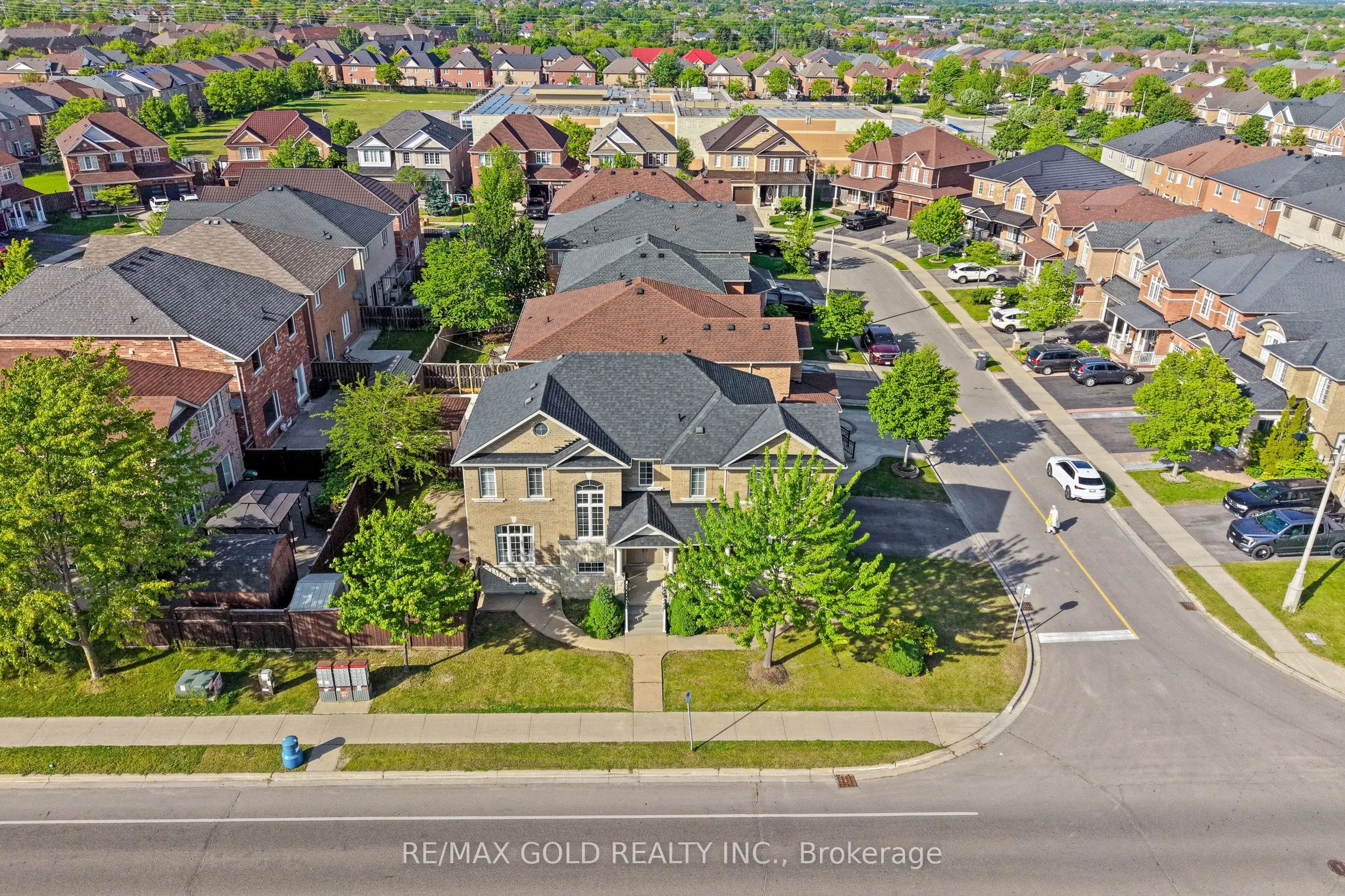261 Mountainash Road