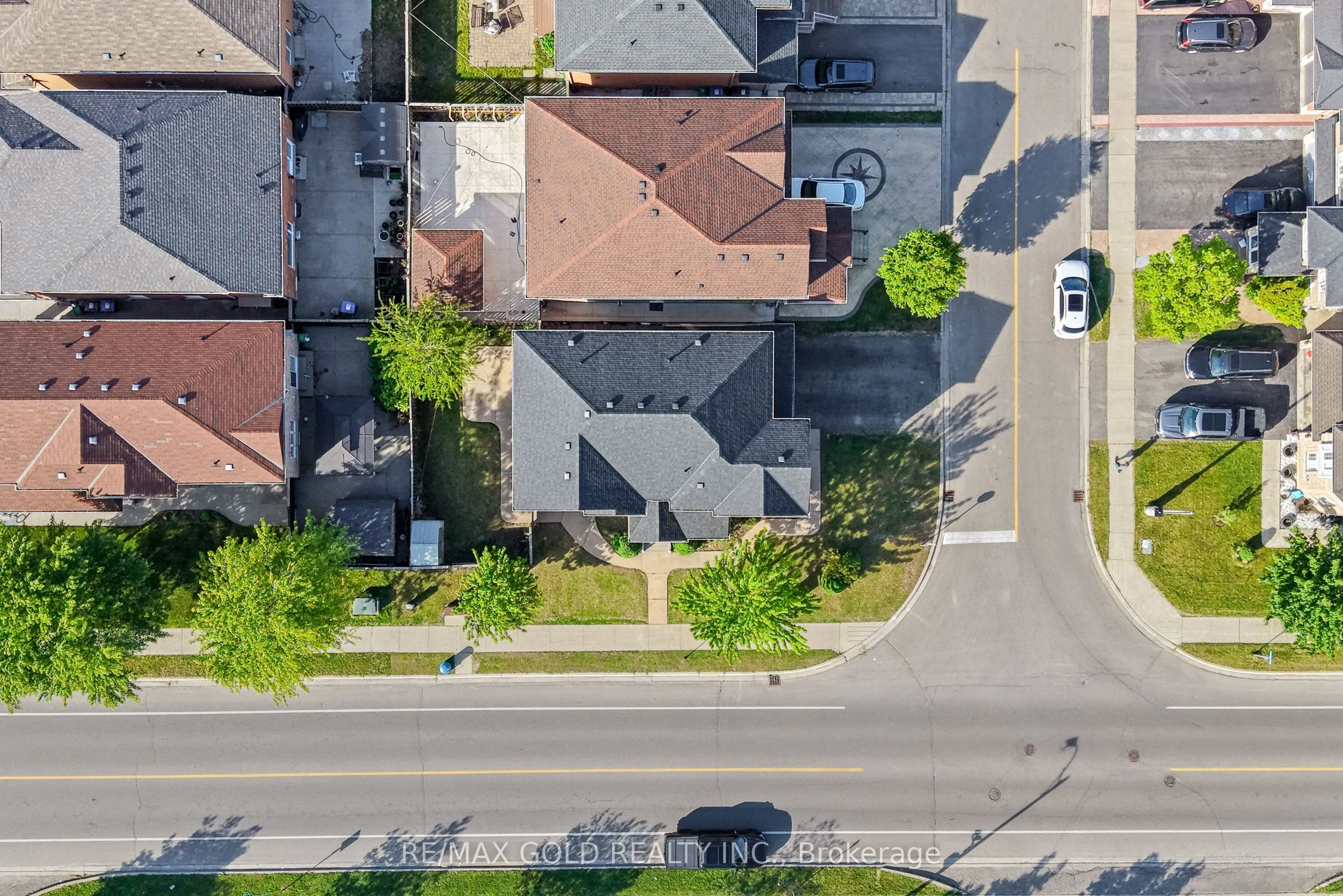 261 Mountainash Road