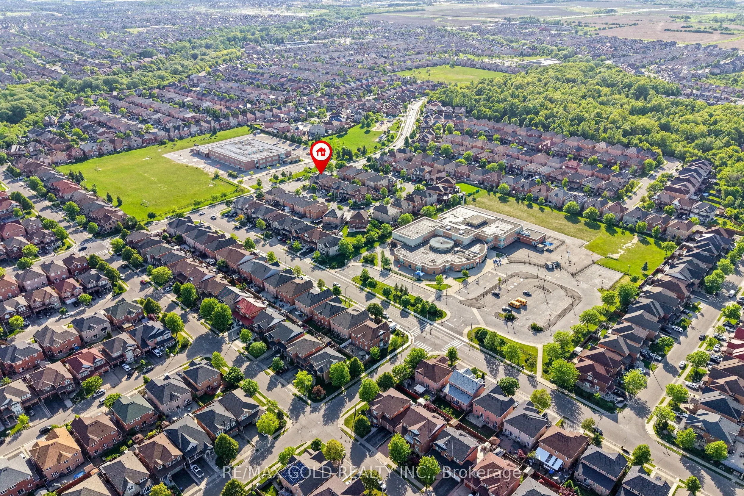 261 Mountainash Road