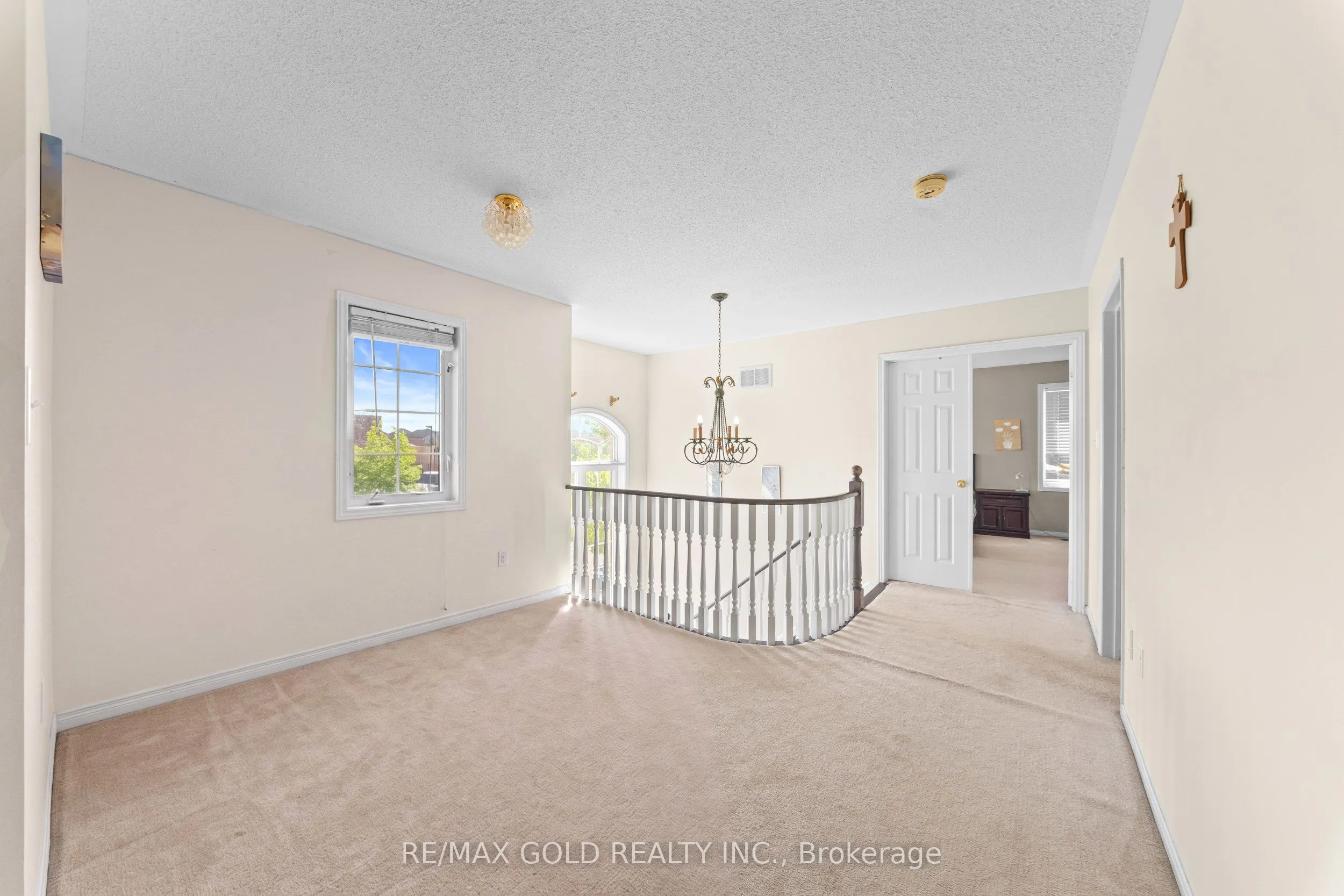 261 Mountainash Road